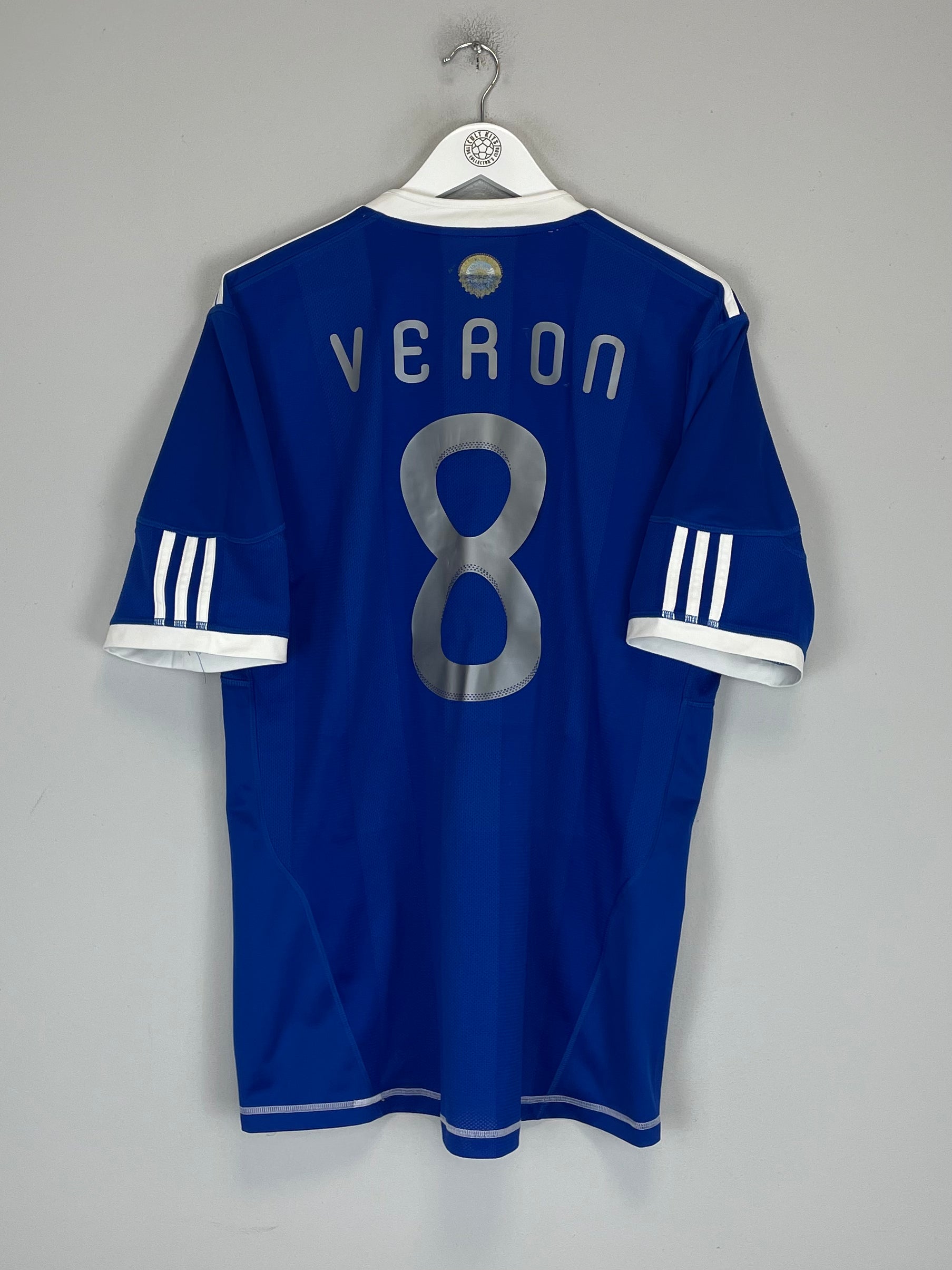 Shop 2010/11 ARGENTINA VERON #8 (GREECE v ARGENTINA) AWAY SHIRT (L) ADIDAS, classic football shirts, vintage football shirts & retro soccer jerseys at Cult Kits