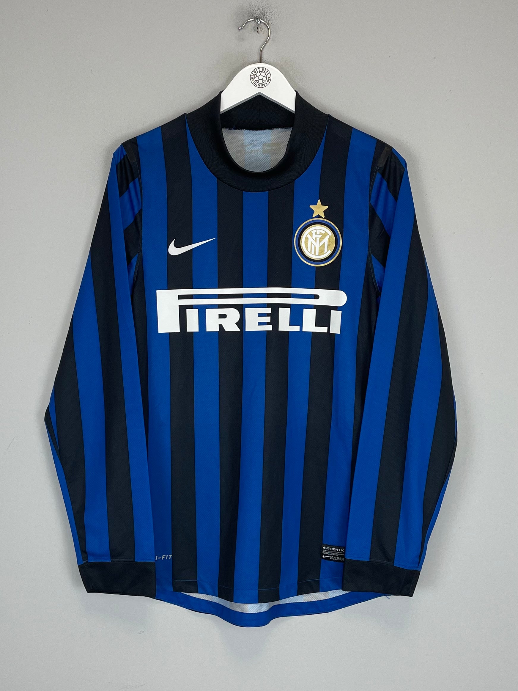 Shop 2011/12 INTER MILAN FORLAN #9 L/S AUTHENTIC (WINTER VERSION) HOME SHIRT (M) NIKE, classic football shirts, vintage football shirts & retro soccer jerseys at Cult Kits