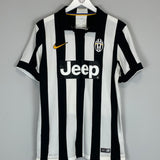 Shop 2014/15 JUVENTUS HOME SHIRT (M) NIKE, classic football shirts, vintage football shirts & retro soccer jerseys at Cult Kits