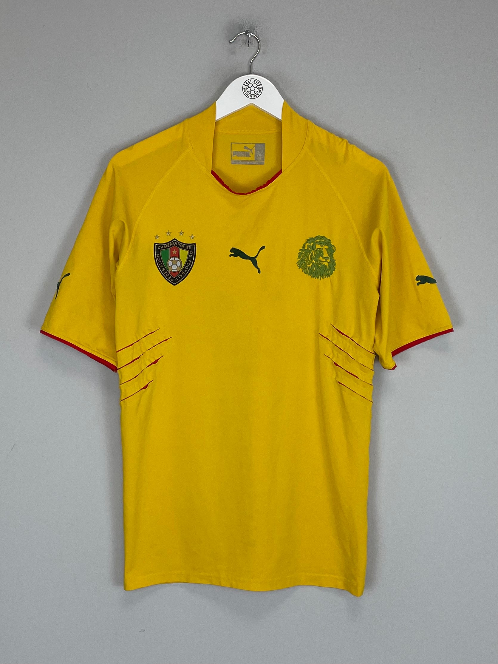 Shop 2004/06 CAMEROON AWAY SHIRT (XL) PUMA, classic football shirts, vintage football shirts & retro soccer jerseys at Cult Kits