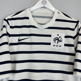 Shop 2011/12 FRANCE AWAY SHIRT (M) NIKE, classic football shirts, vintage football shirts & retro soccer jerseys at Cult Kits