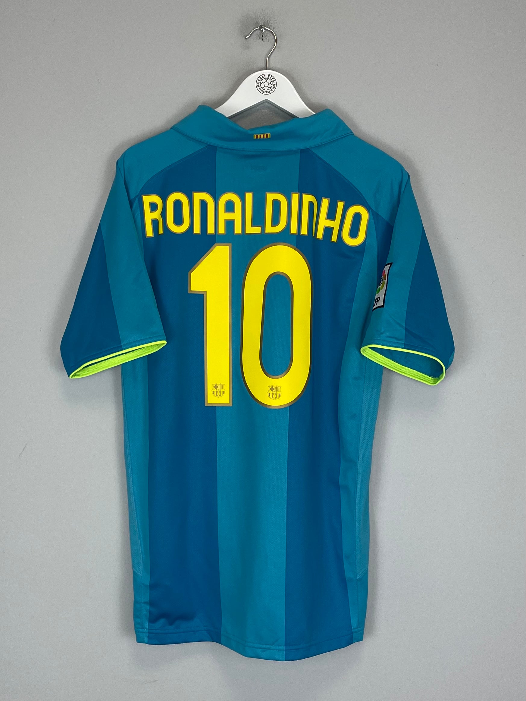 Shop 2007/08 BARCELONA RONALDINHO #10 AWAY SHIRT (L) NIKE, classic football shirts, vintage football shirts & retro soccer jerseys at Cult Kits