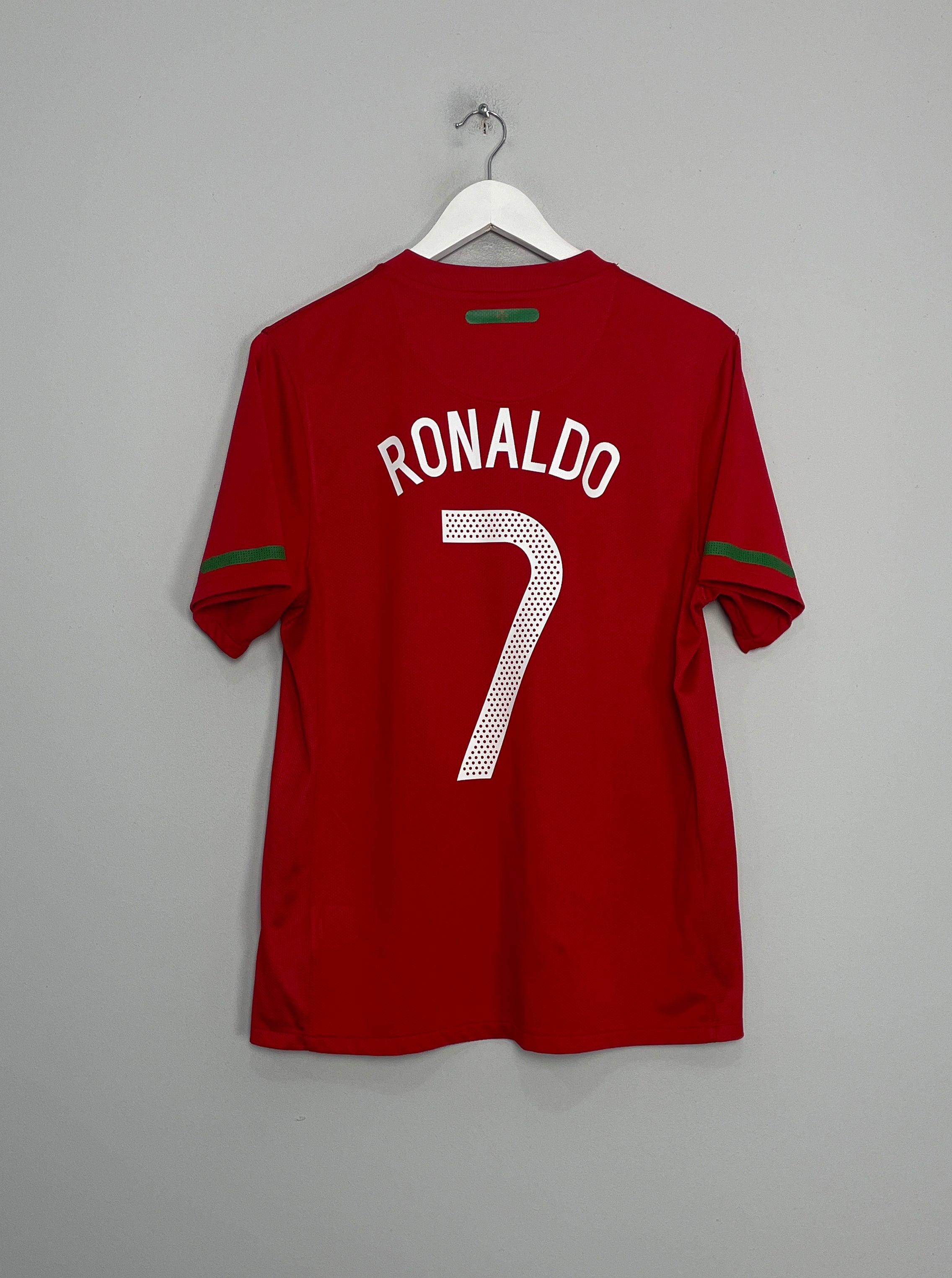 Shop 2010/12 PORTUGAL RONALDO #7 HOME SHIRT (M) NIKE, classic football shirts, vintage football shirts & retro soccer jerseys at Cult Kits