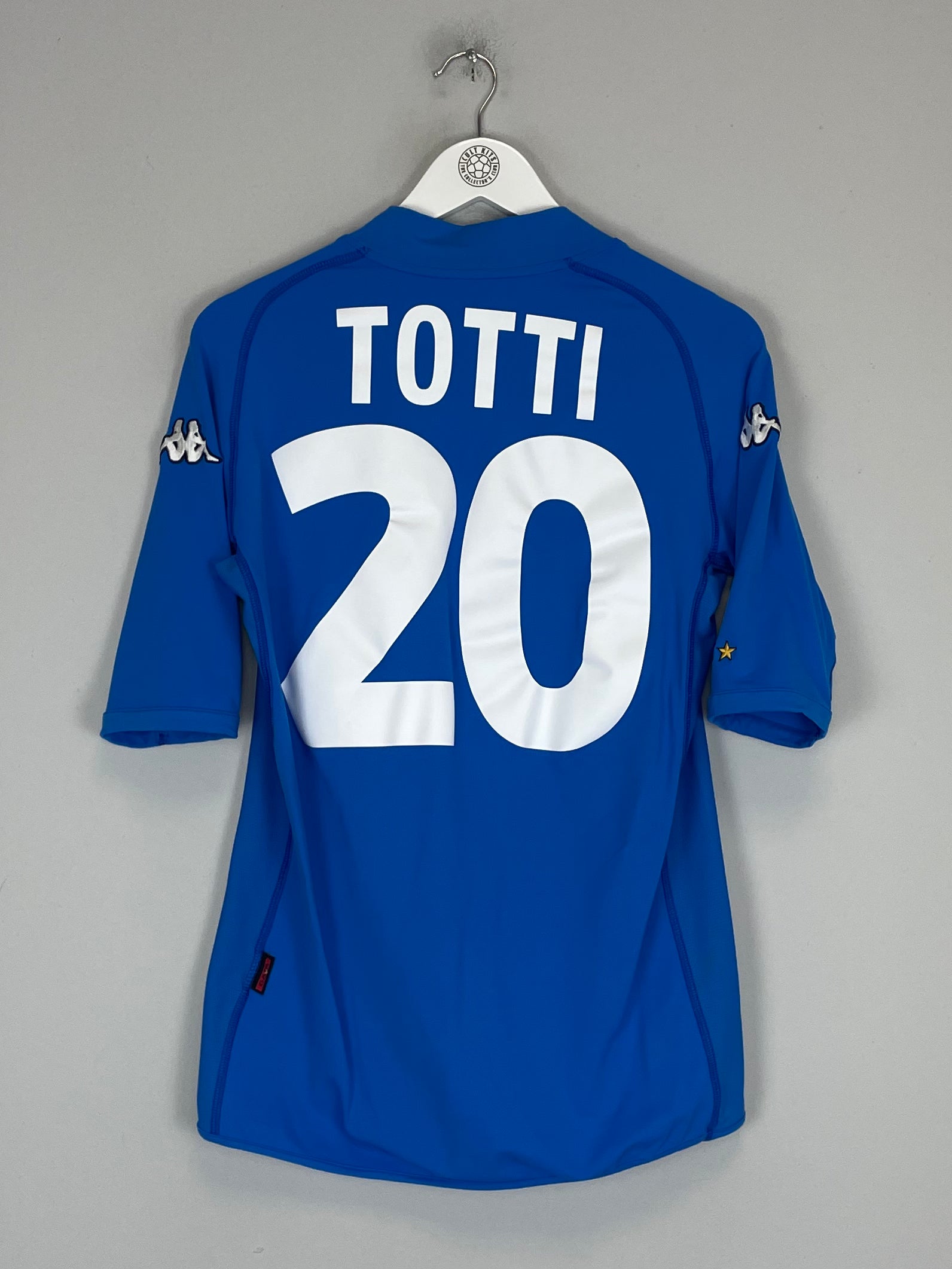 Shop 2002 ITALY TOTTI #10 HOME SHIRT (L) KAPPA, classic football shirts, vintage football shirts & retro soccer jerseys at Cult Kits