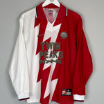 Shop 1995/97 TWIN PEAKS X JAPANESE MOVIE MASHUP SHIRT (M) NIKE, classic football shirts, vintage football shirts & retro soccer jerseys at Cult Kits