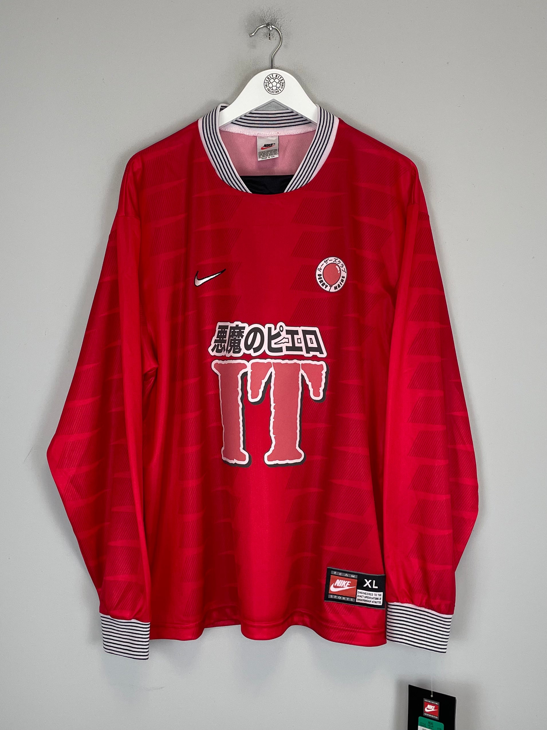 Shop 1997/98 IT X JAPANESE MOVIE MASHUP SHIRT (XL) NIKE, classic football shirts, vintage football shirts & retro soccer jerseys at Cult Kits