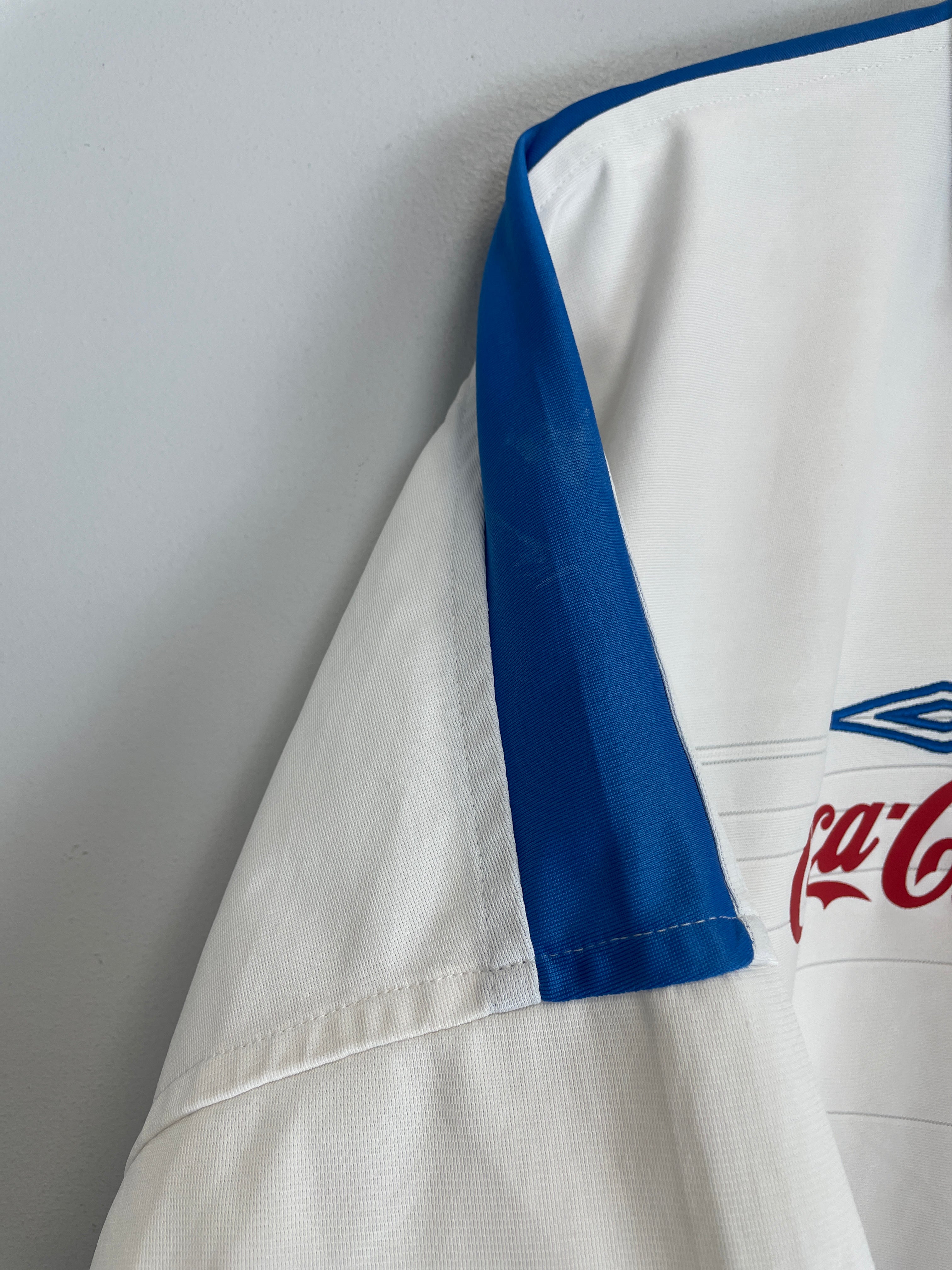 Shop 2003/04 CRUZ AZUL DELGADO #16 AWAY SHIRT (L) UMBRO, classic football shirts, vintage football shirts & retro soccer jerseys at Cult Kits