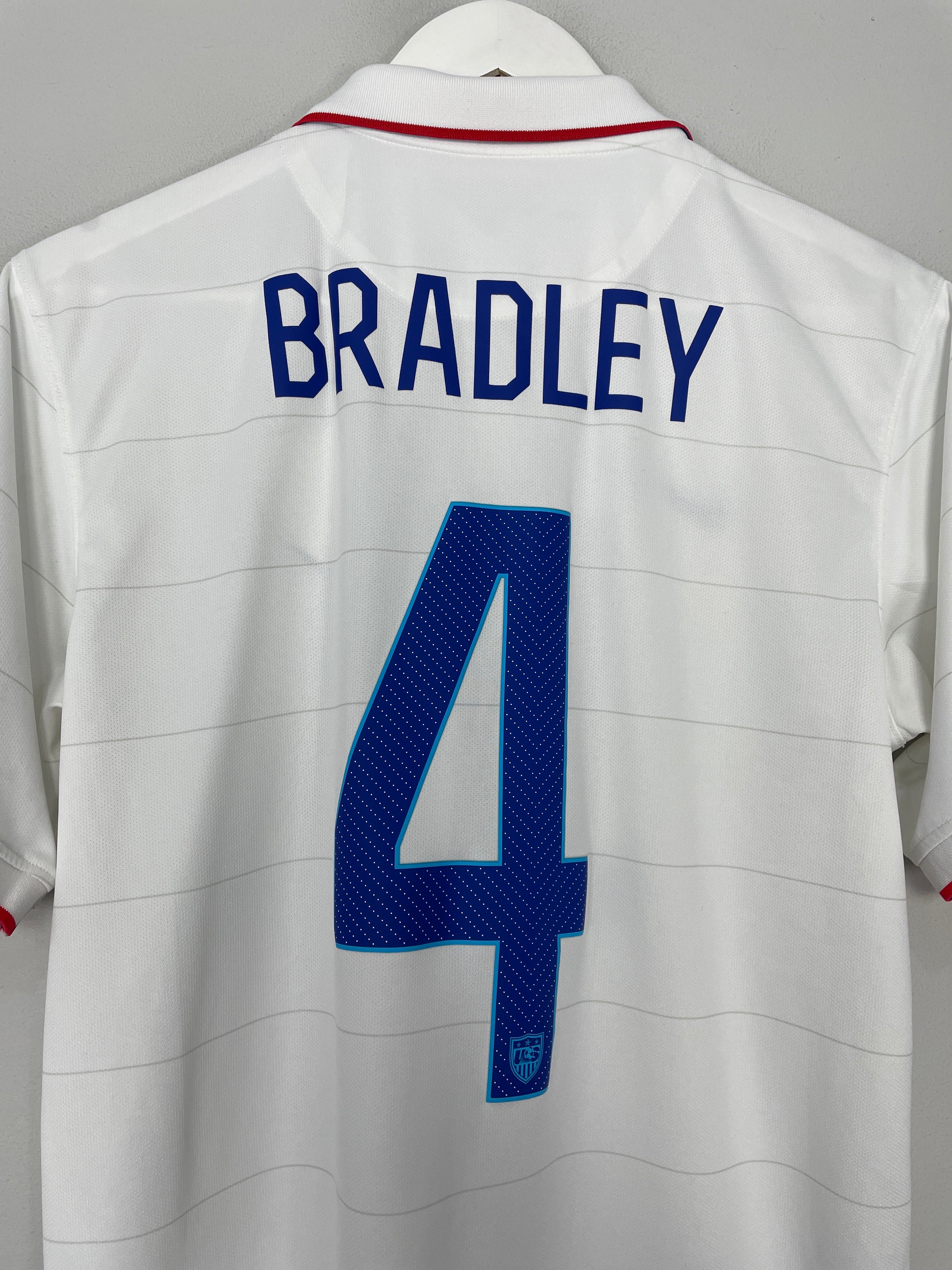 Shop 2014/15 USA BRADLEY #4 HOME SHIRT (M) NIKE, classic football shirts, vintage football shirts & retro soccer jerseys at Cult Kits