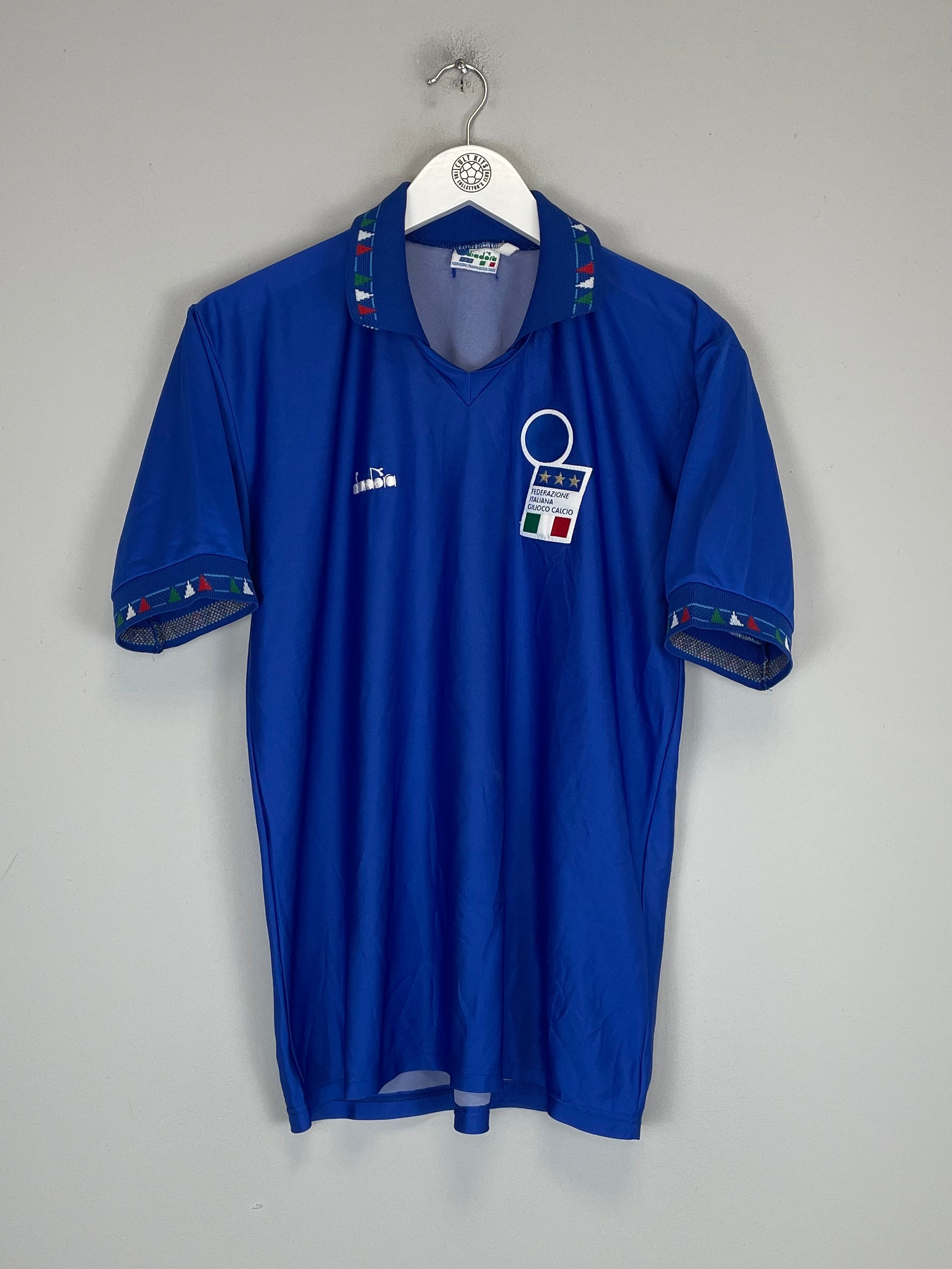 Shop 1992/94 ITALY HOME SHIRT (S) DIADORA, classic football shirts, vintage football shirts & retro soccer jerseys at Cult Kits