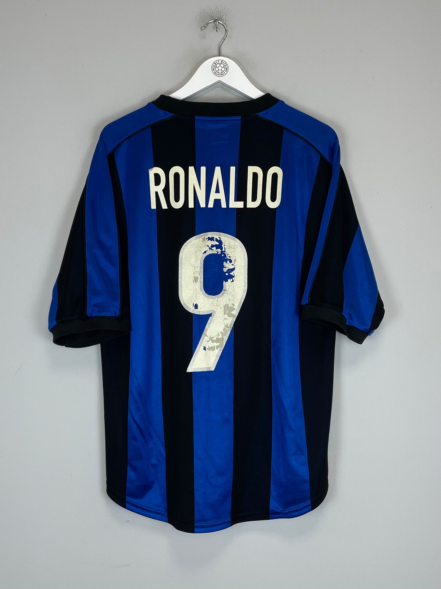 Shop 1999/00 INTER MILAN RONALDO #9 HOME SHIRT (M) NIKE, classic football shirts, vintage football shirts & retro soccer jerseys at Cult Kits
