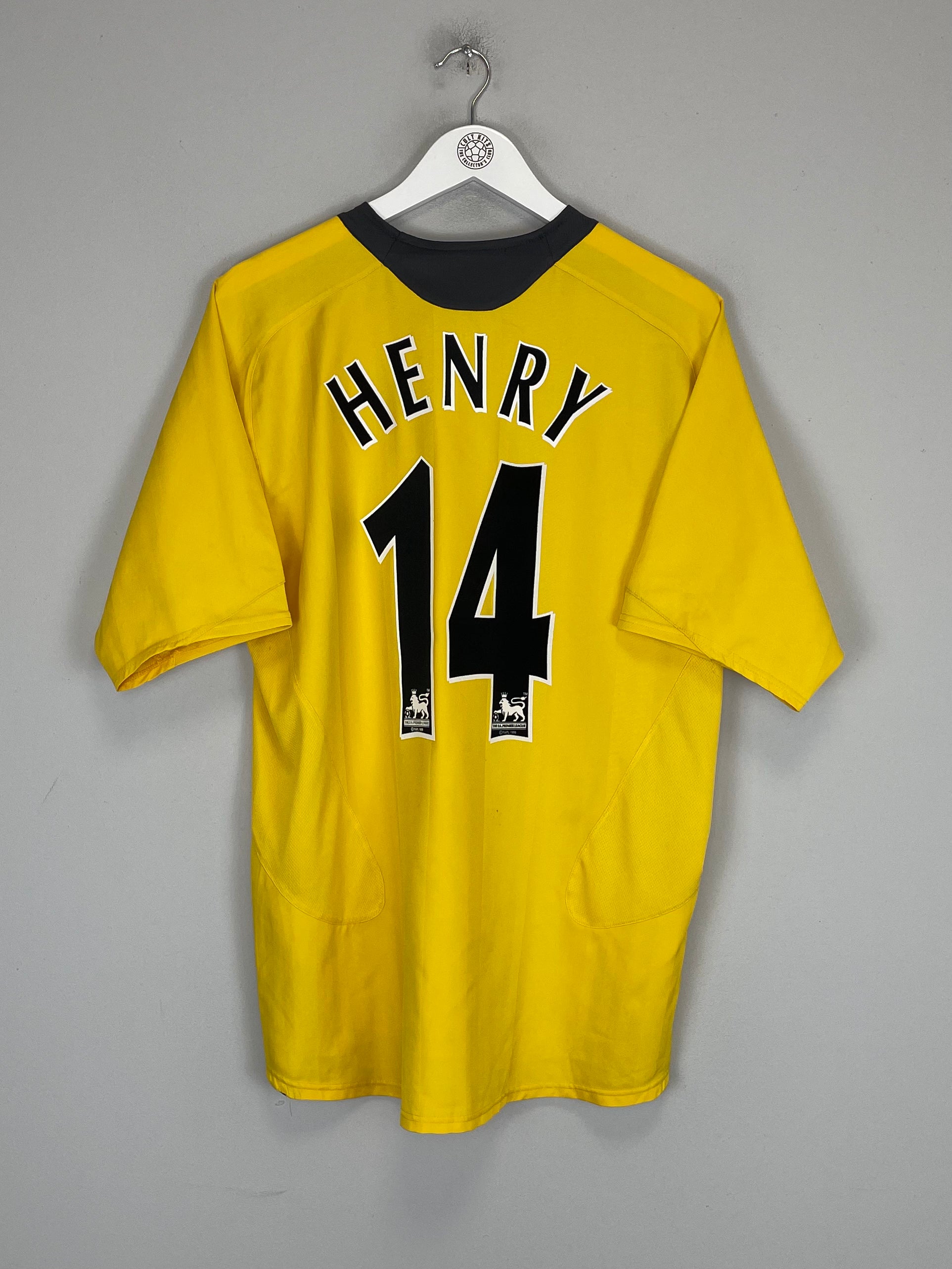 Shop 2005/06 ARSENAL HENRY #14 AWAY SHIRT (L) NIKE, classic football shirts, vintage football shirts & retro soccer jerseys at Cult Kits
