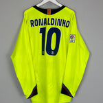 Shop 2005/06 BARCELONA RONALDINHO #10 L/S AWAY SHIRT (XL) NIKE, classic football shirts, vintage football shirts & retro soccer jerseys at Cult Kits