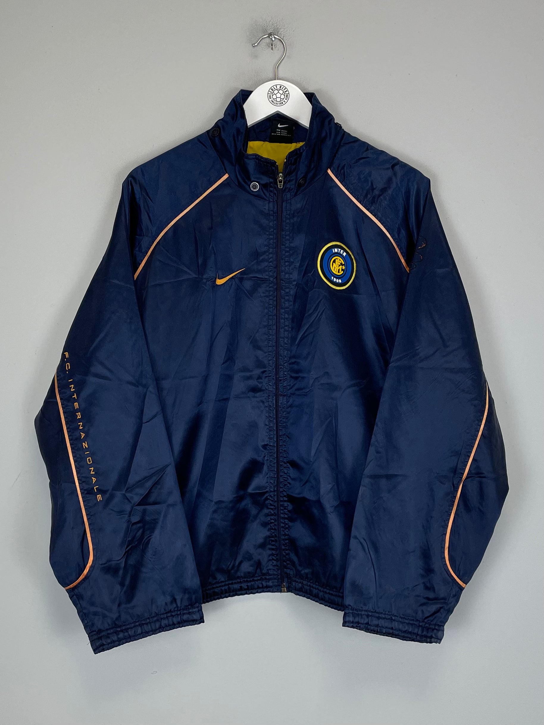Shop 2001/02 INTER MILAN TRACK JACKET (S) NIKE, classic football shirts, vintage football shirts & retro soccer jerseys at Cult Kits