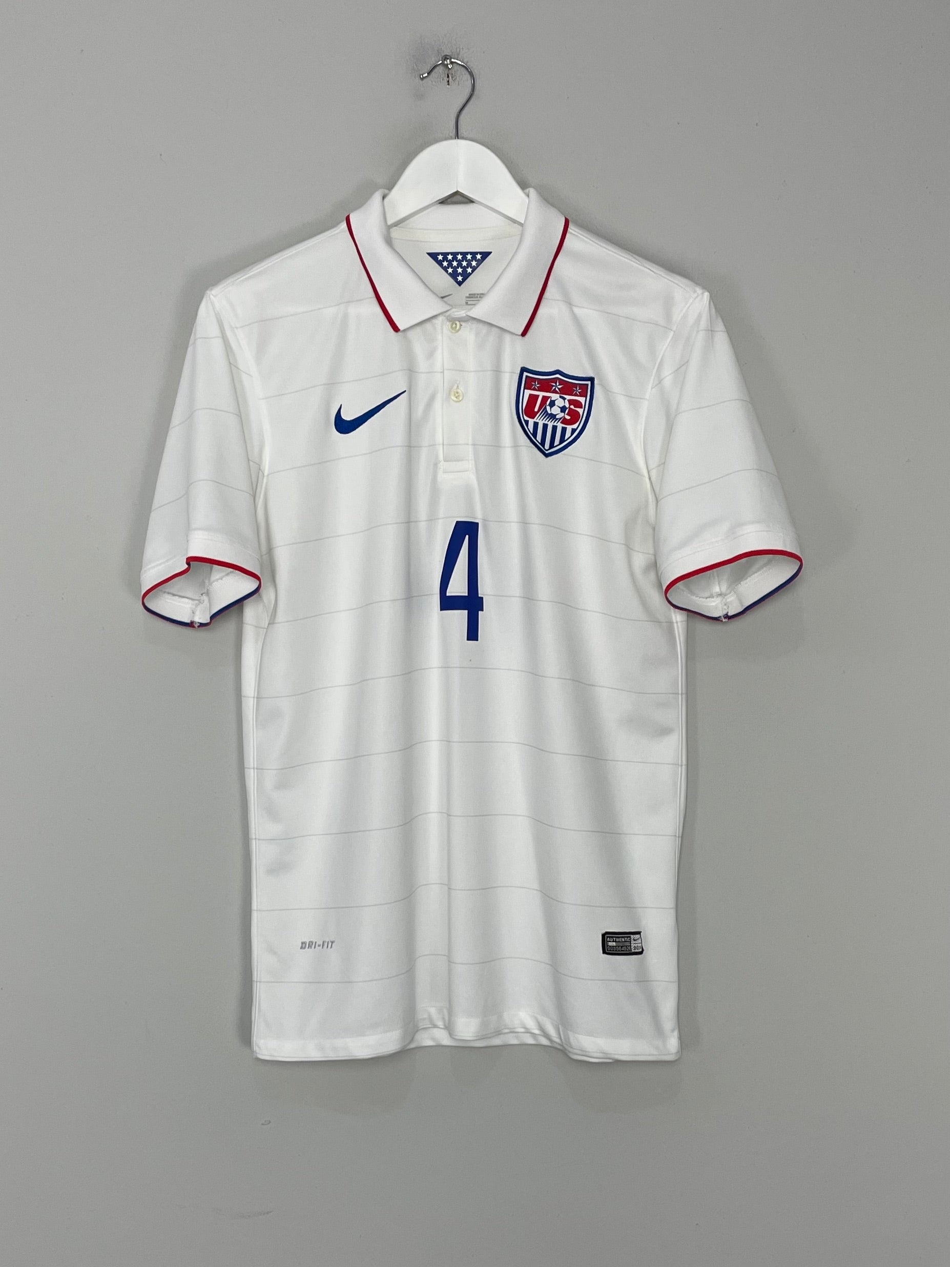 Shop 2014/15 USA BRADLEY #4 HOME SHIRT (M) NIKE, classic football shirts, vintage football shirts & retro soccer jerseys at Cult Kits