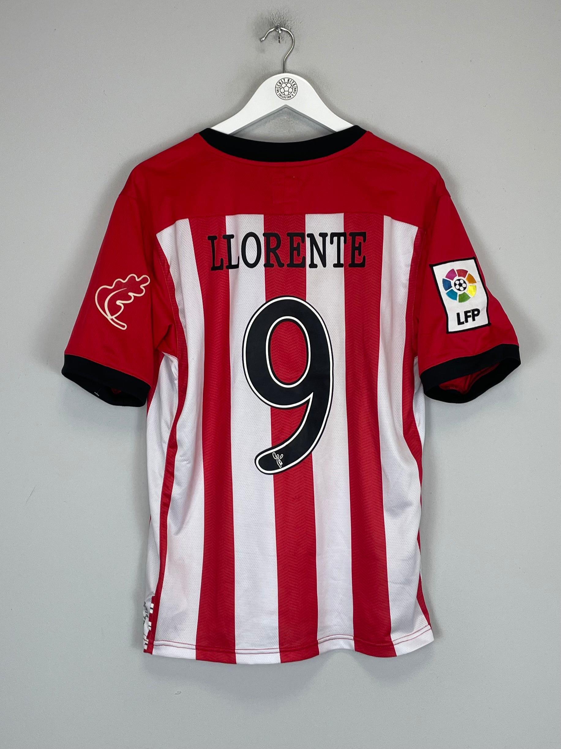 Shop 2011/12 ATHLETIC BILBAO LLORENTE #9 HOME SHIRT (S) UMBRO, classic football shirts, vintage football shirts & retro soccer jerseys at Cult Kits