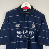 Shop 1999/00 MANCHESTER UNITED STAM #6 AWAY SHIRT (L) UMBRO, classic football shirts, vintage football shirts & retro soccer jerseys at Cult Kits