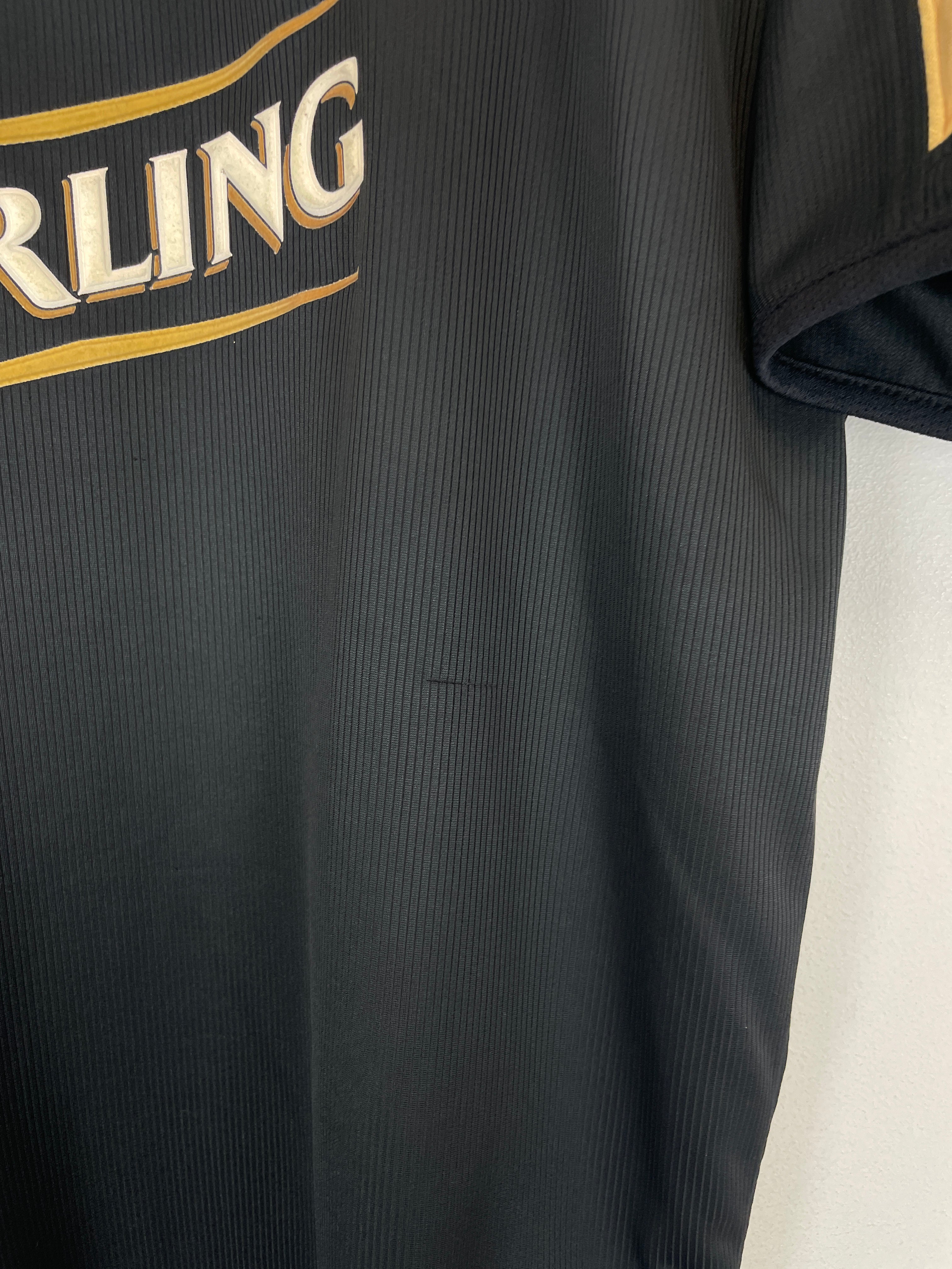 Shop 2003/04 CELTIC LARSSON #7 AWAY SHIRT (L) UMBRO, classic football shirts, vintage football shirts & retro soccer jerseys at Cult Kits