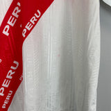 Shop 1996/97 PERU HOME SHIRT (S) UMBRO, classic football shirts, vintage football shirts & retro soccer jerseys at Cult Kits
