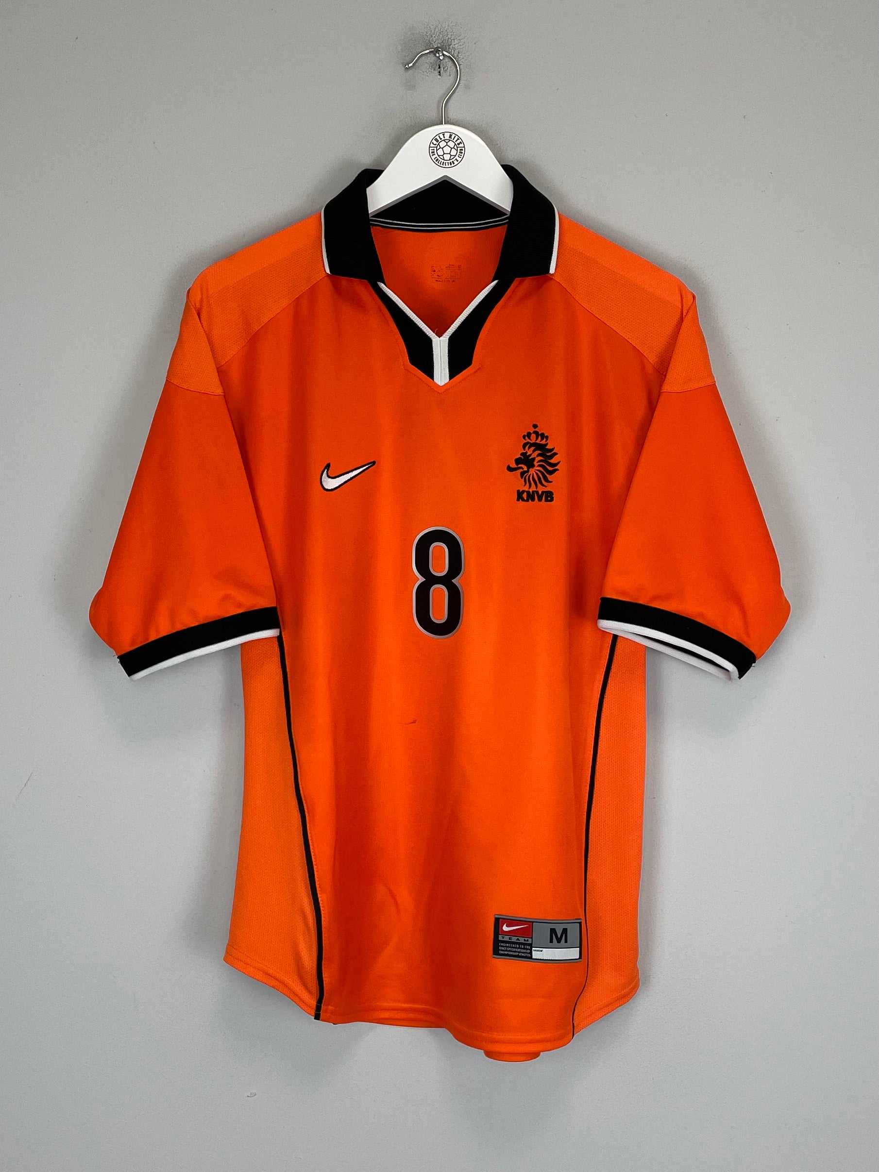 Shop 1998/00 NETHERLANDS BERGKAMP #8 HOME SHIRT (M) NIKE, classic football shirts, vintage football shirts & retro soccer jerseys at Cult Kits
