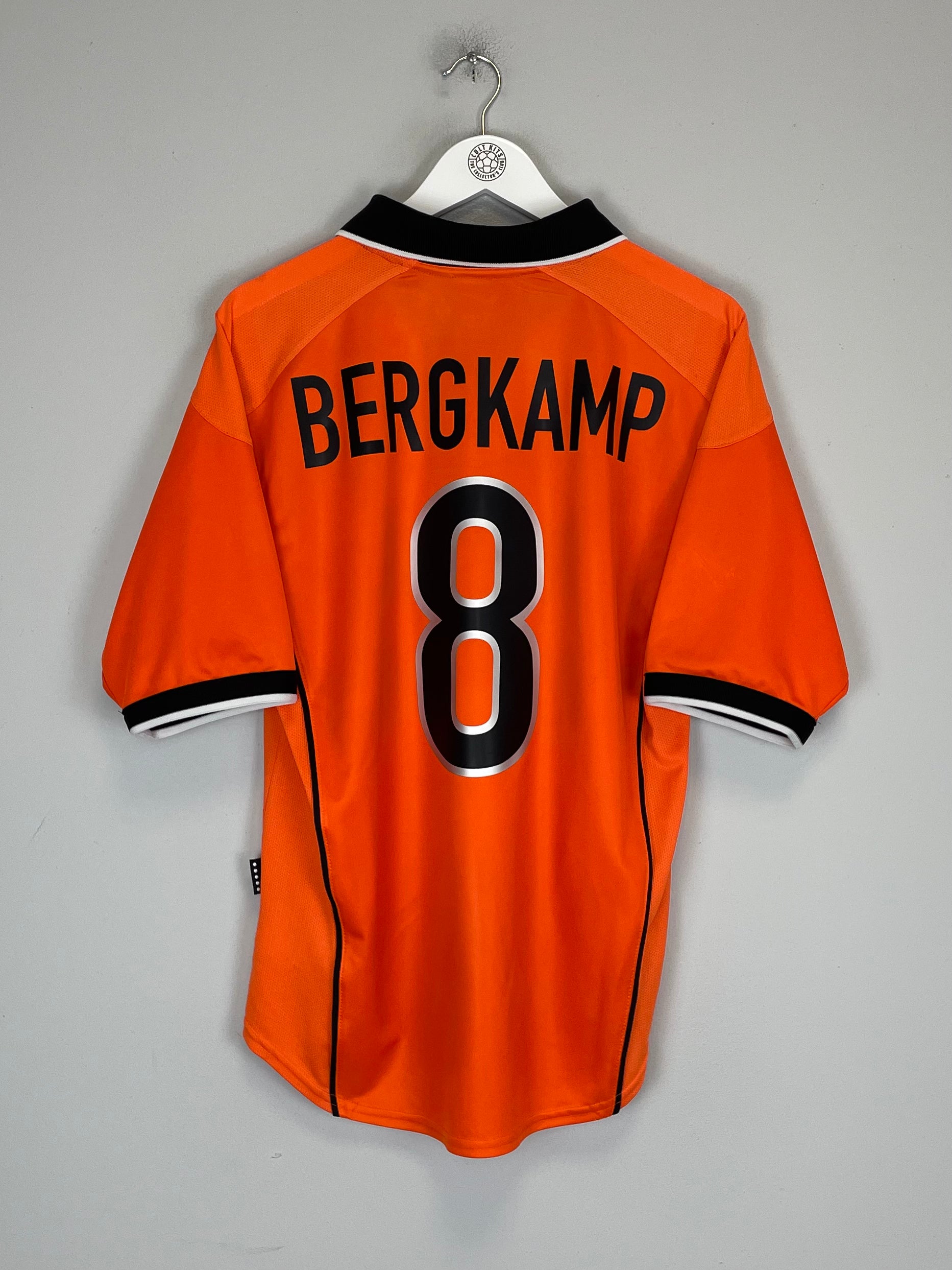 Shop 1998/00 NETHERLANDS BERGKAMP #8 HOME SHIRT (M) NIKE, classic football shirts, vintage football shirts & retro soccer jerseys at Cult Kits