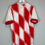 Shop 1990/92 CHELSEA AWAY SHIRT (M) UMBRO, classic football shirts, vintage football shirts & retro soccer jerseys at Cult Kits
