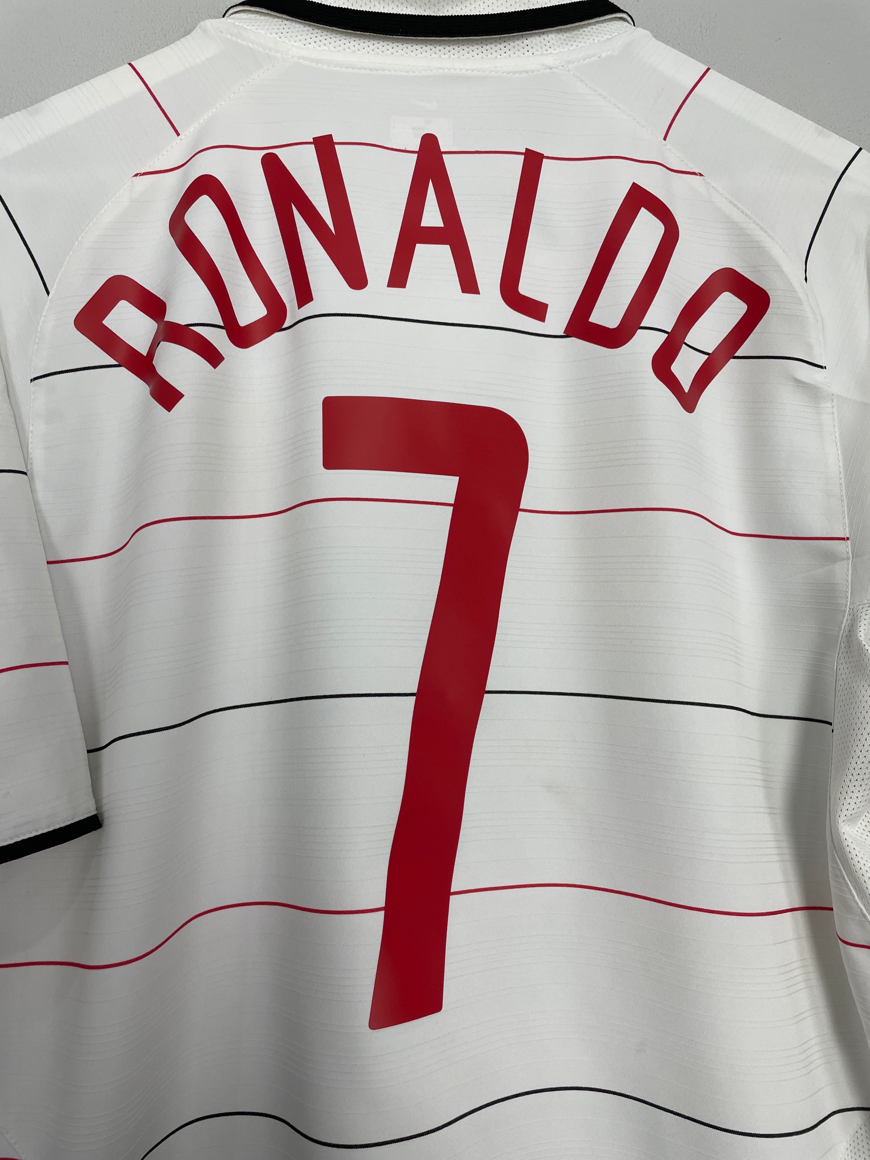 Shop 2003/05 MANCHESTER UNITED RONALDO #7 C/L THIRD SHIRT (L) NIKE, classic football shirts, vintage football shirts & retro soccer jerseys at Cult Kits