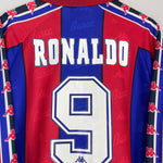 Shop 1995/97 BARCELONA RONALDO #9 L/S HOME SHIRT (L) KAPPA, classic football shirts, vintage football shirts & retro soccer jerseys at Cult Kits