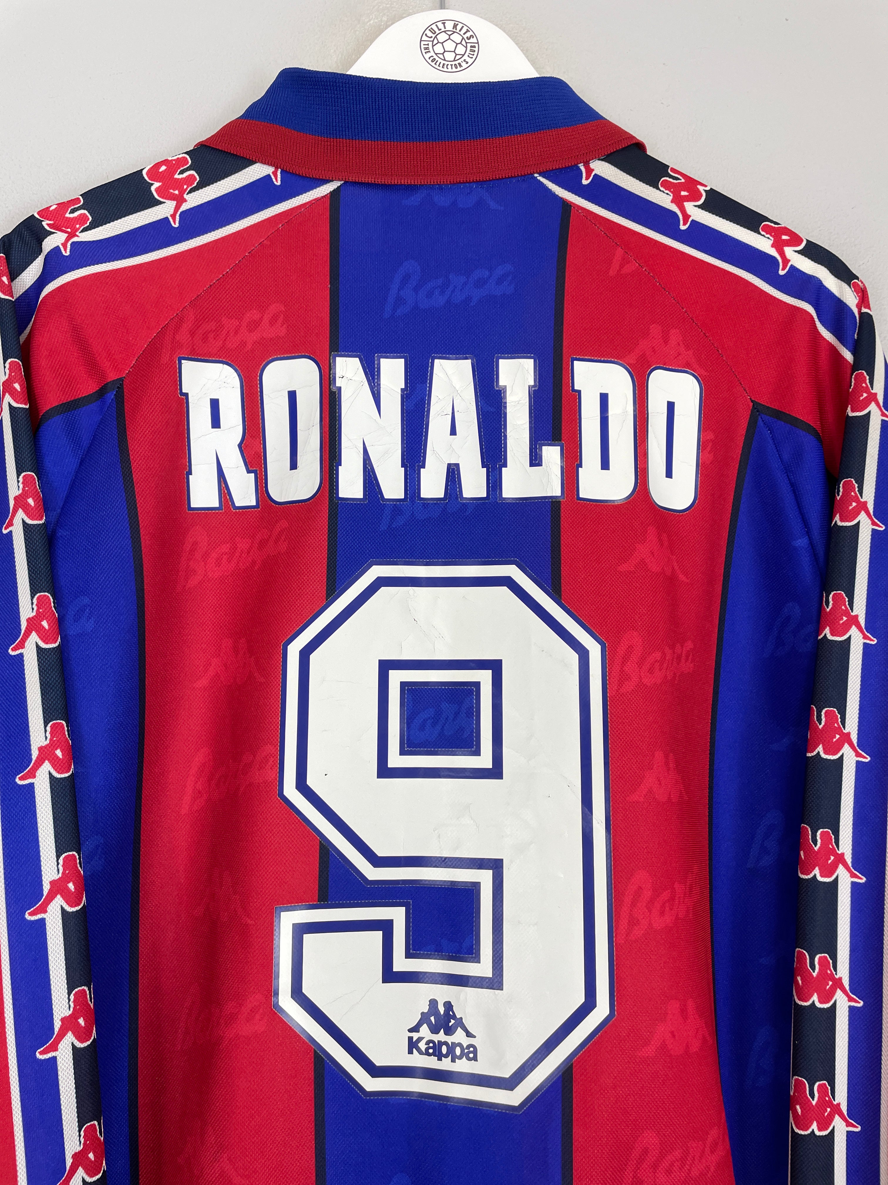 Shop 1995/97 BARCELONA RONALDO #9 L/S HOME SHIRT (L) KAPPA, classic football shirts, vintage football shirts & retro soccer jerseys at Cult Kits