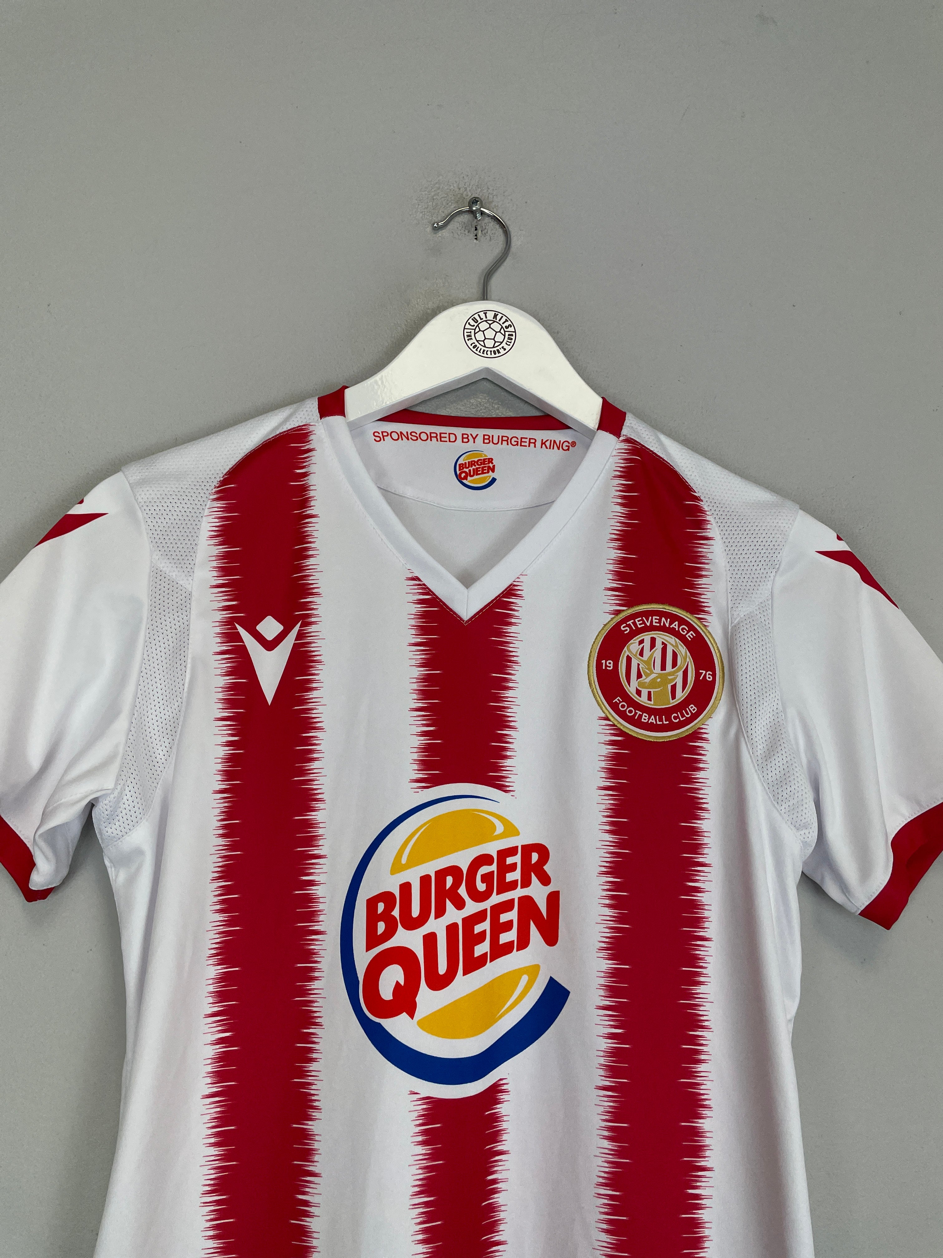 Shop 2020/21 STEVANAGE WOMENS *BURGER QUEEN* HOME SHIRT (M) MACRON, classic football shirts, vintage football shirts & retro soccer jerseys at Cult Kits