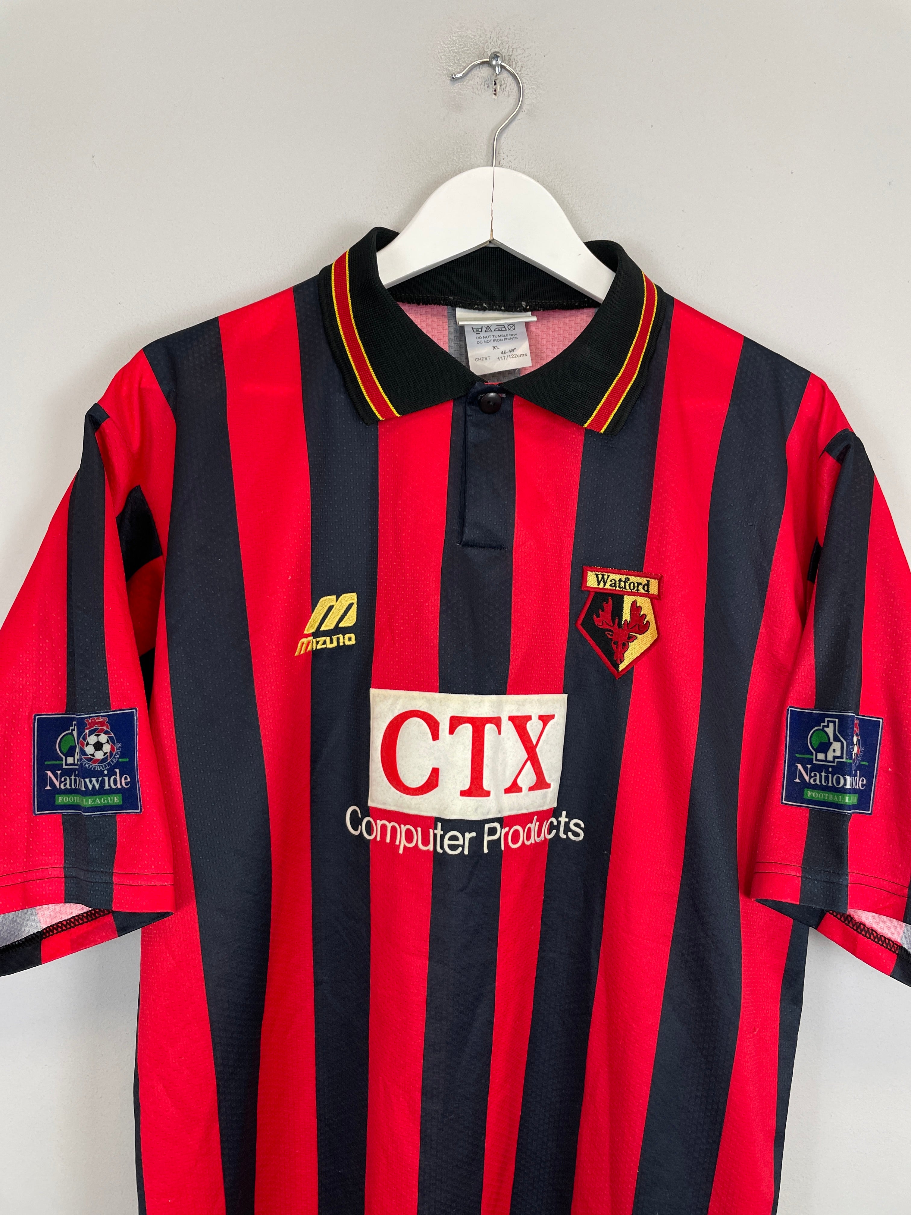 Shop 1996/98 WATFORD AWAY SHIRT (XL) MIZUNO, classic football shirts, vintage football shirts & retro soccer jerseys at Cult Kits