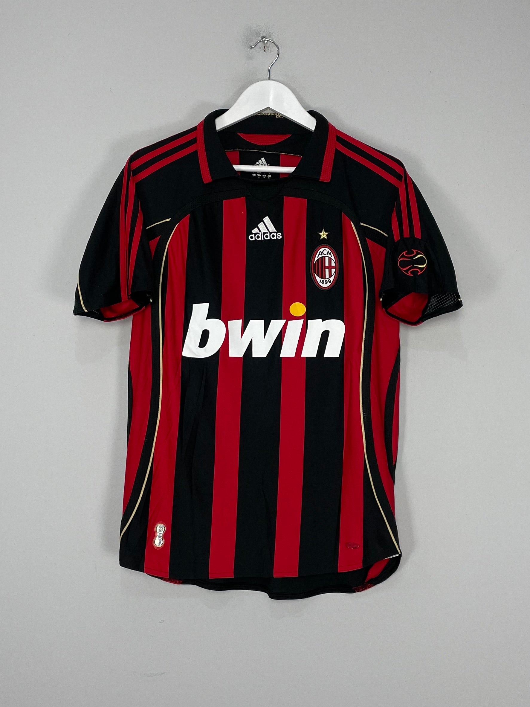 Shop 2006/07 AC MILAN KAKA #22 HOME SHIRT (S) ADIDAS, classic football shirts, vintage football shirts & retro soccer jerseys at Cult Kits
