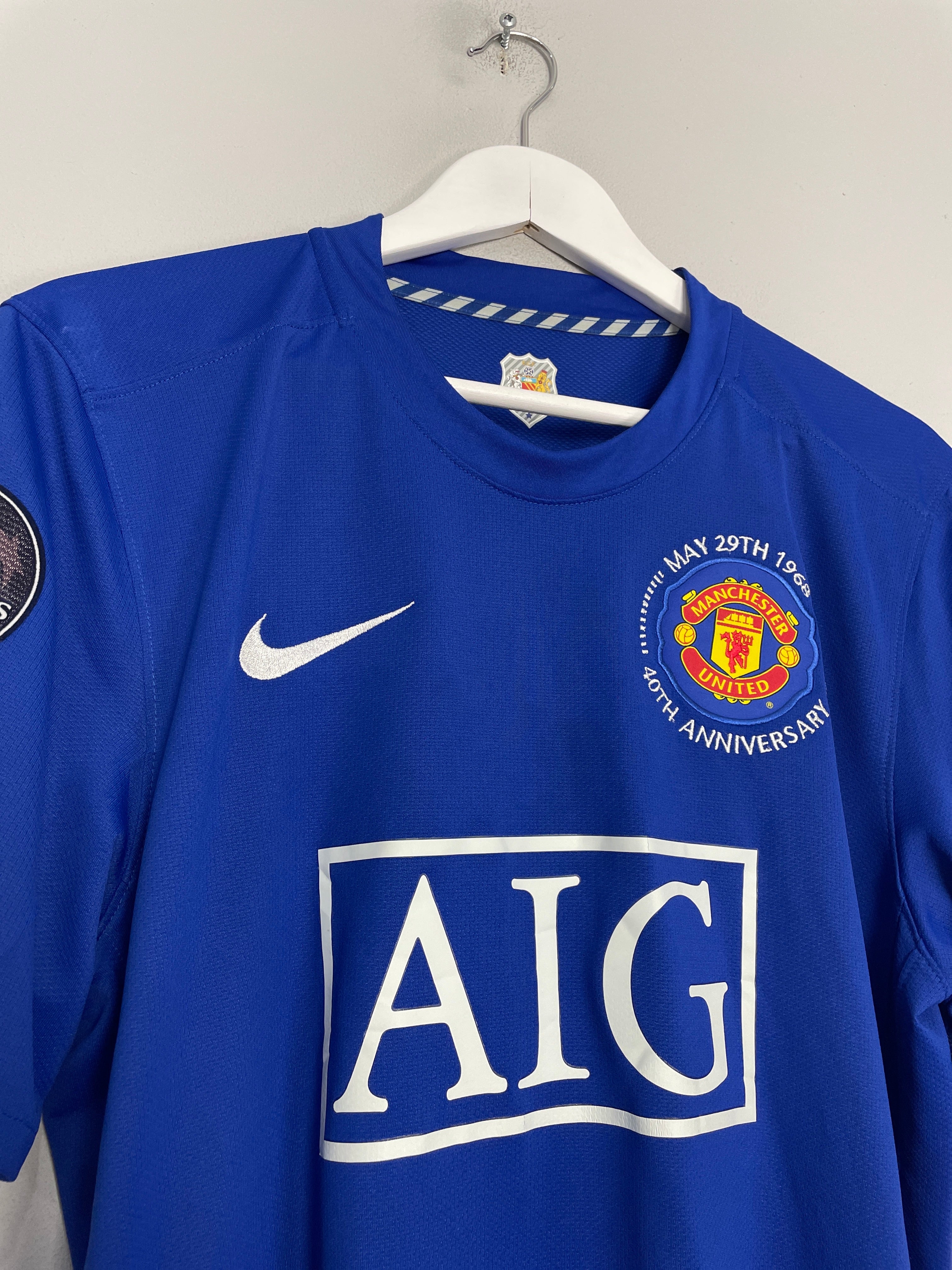 Shop 2008/09 MANCHESTER UNITED RONALDO #7 *40 YEAR* THIRD SHIRT (L) NIKE, classic football shirts, vintage football shirts & retro soccer jerseys at Cult Kits
