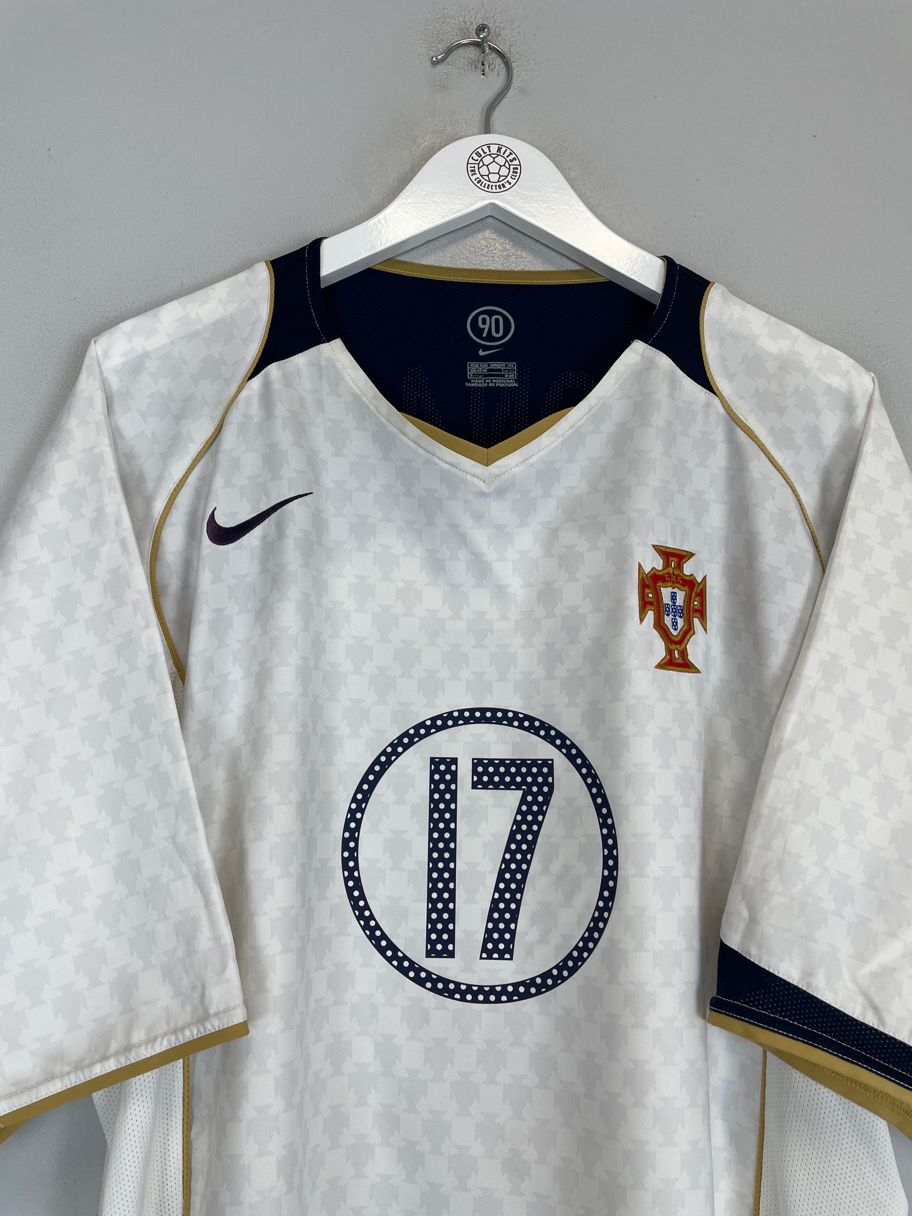 Shop 2004/06 PORTUGAL C.RONALDO #17 AWAY SHIRT (XXL) NIKE, classic football shirts, vintage football shirts & retro soccer jerseys at Cult Kits
