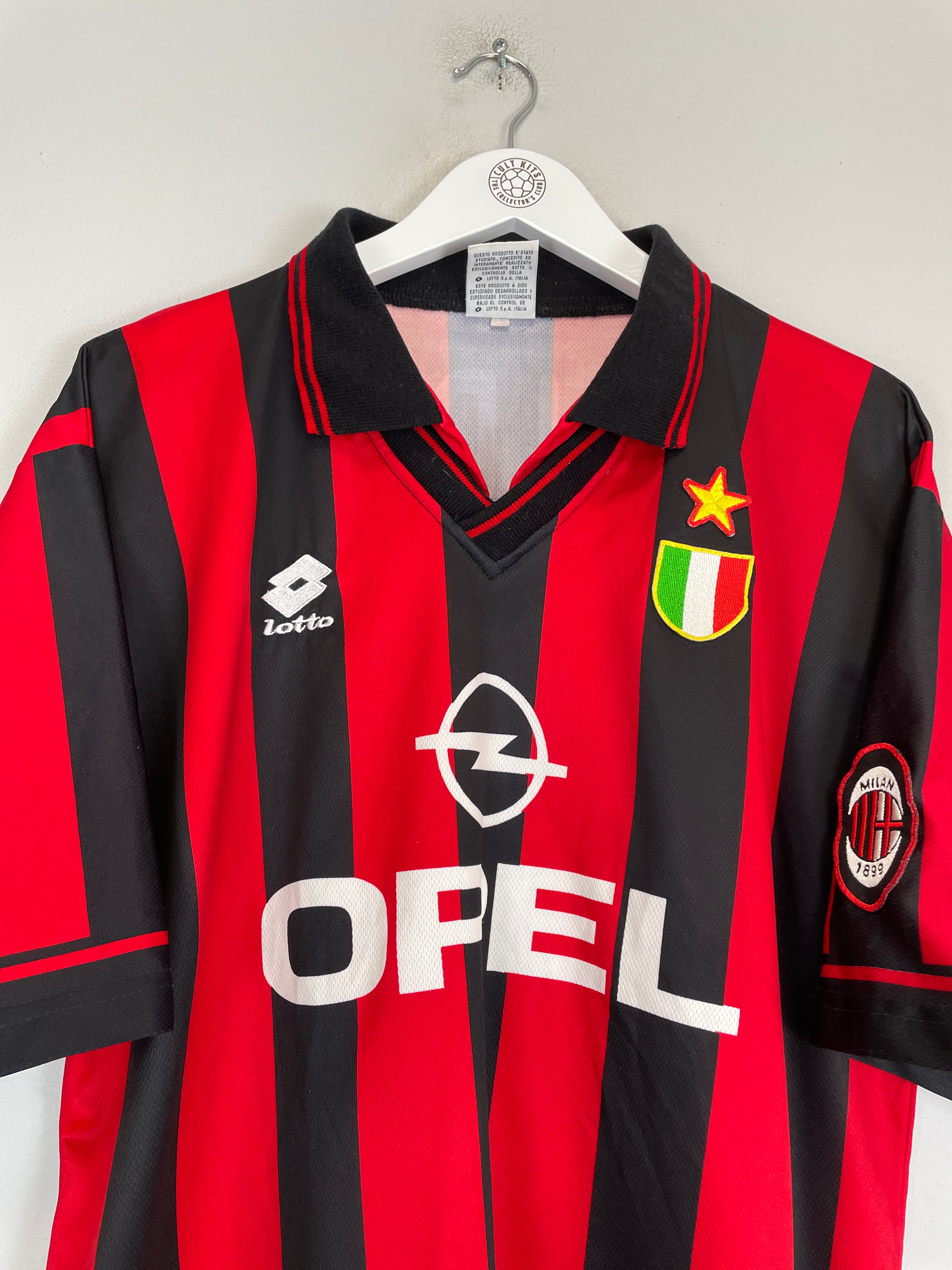 Shop 1996/97 AC MILAN MALDINI #3 HOME SHIRT (L) LOTTO, classic football shirts, vintage football shirts & retro soccer jerseys at Cult Kits