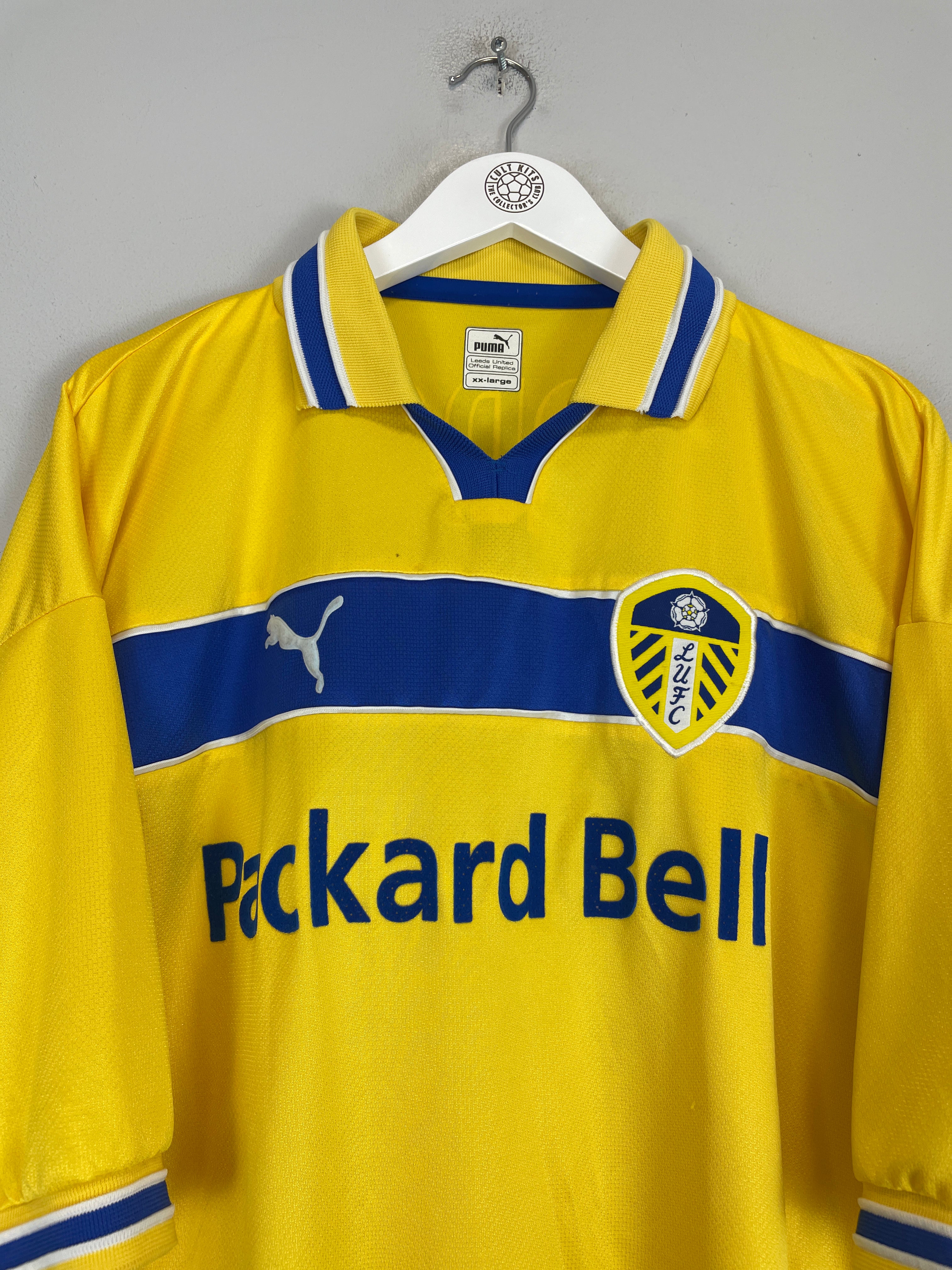 Shop 1999/00 LEEDS UNITED WOODGATE #6 THIRD SHIRT (XXL) PUMA, classic football shirts, vintage football shirts & retro soccer jerseys at Cult Kits