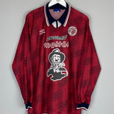 Shop 1994/95 NIGHTMARE ON ELM STREET X JAPENESE MOVIE MASHUP SHIRT (XL) UMBRO, classic football shirts, vintage football shirts & retro soccer jerseys at Cult Kits