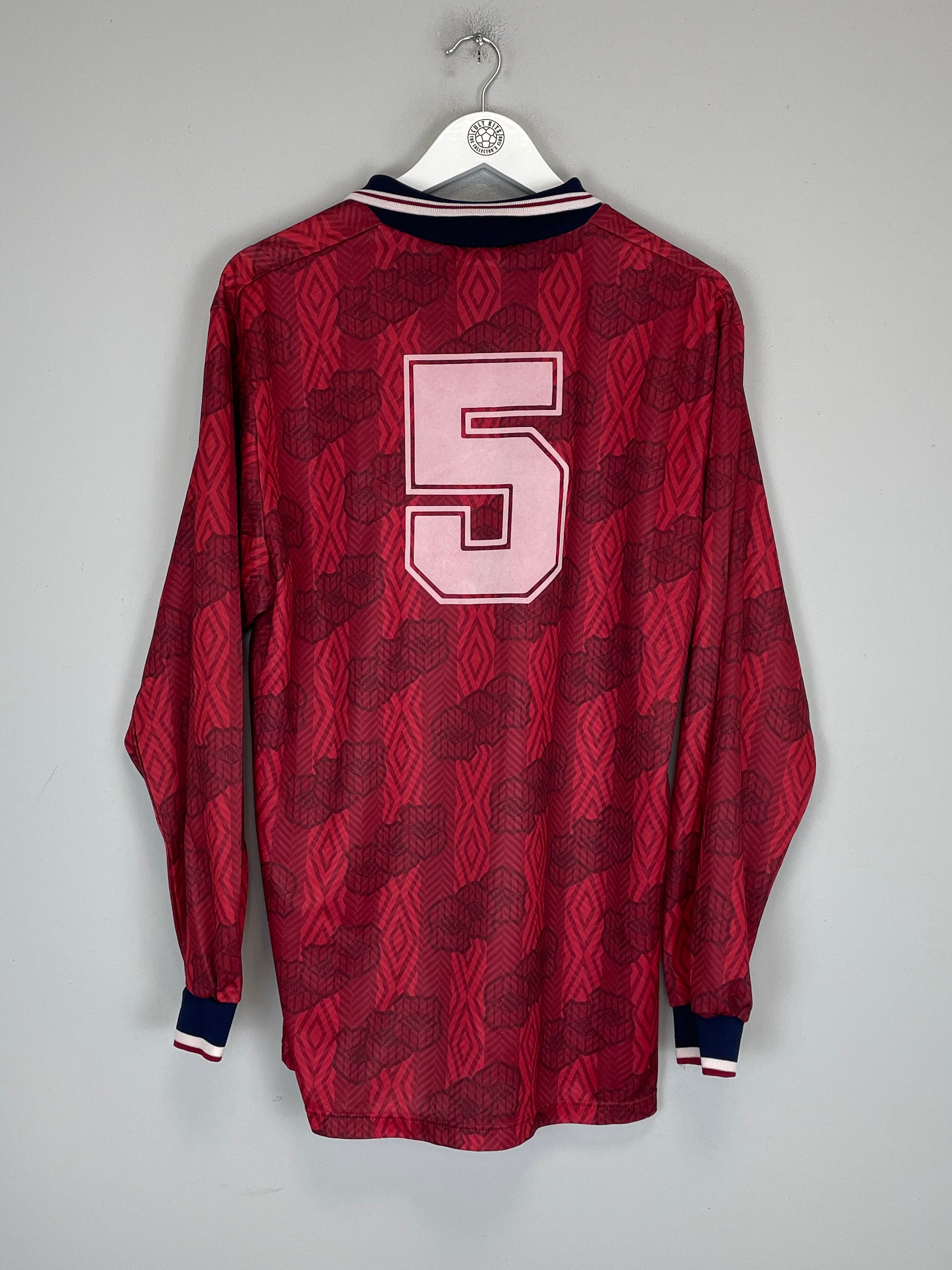 Shop 1994/95 NIGHTMARE ON ELM STREET X JAPENESE MOVIE MASHUP SHIRT (XL) UMBRO, classic football shirts, vintage football shirts & retro soccer jerseys at Cult Kits