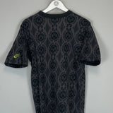 Shop 1996/97 DORTMUND TRAINING SHIRT (S) NIKE, classic football shirts, vintage football shirts & retro soccer jerseys at Cult Kits