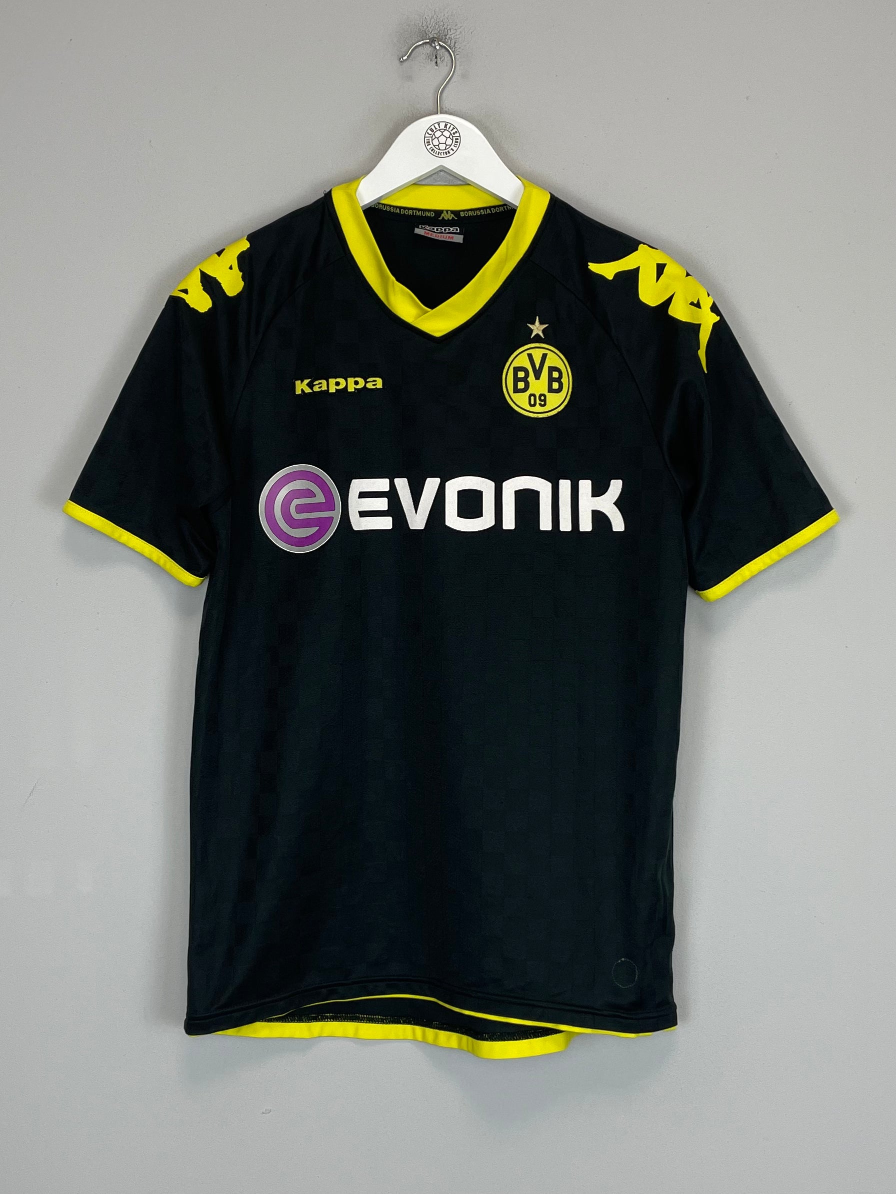 Shop 2010/11 DORTMUND AWAY SHIRT (M) KAPPA, classic football shirts, vintage football shirts & retro soccer jerseys at Cult Kits