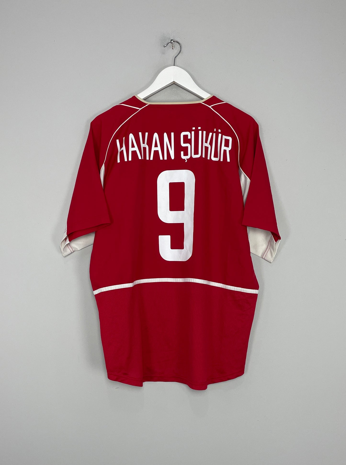 2002/04 TURKEY HAKAN SUKER #9 HOME SHIRT (L) NIKE
