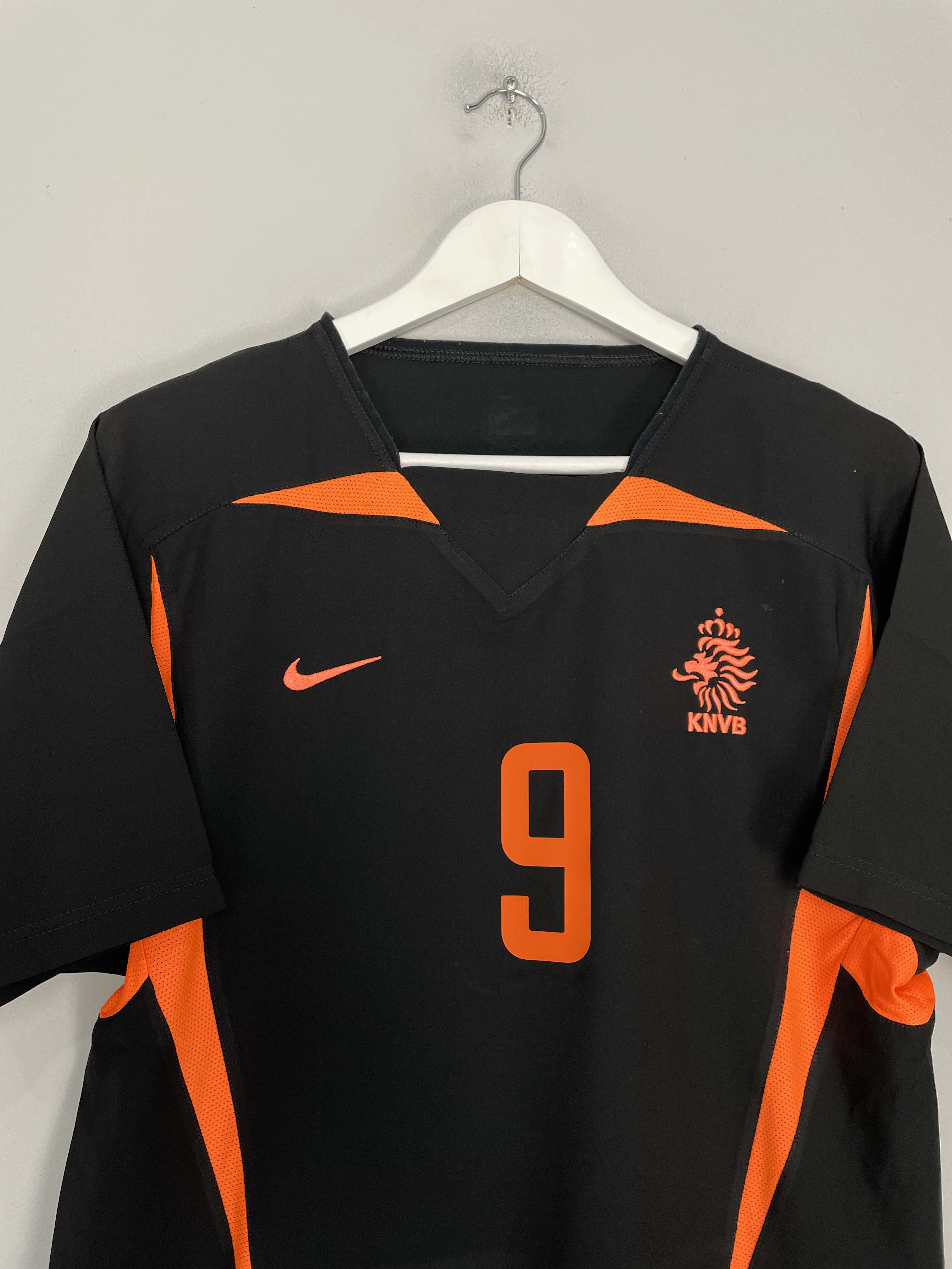Shop 2002/04 NETHERLANDS V.NISTELROOY #9 AWAY SHIRT (S) NIKE, classic football shirts, vintage football shirts & retro soccer jerseys at Cult Kits