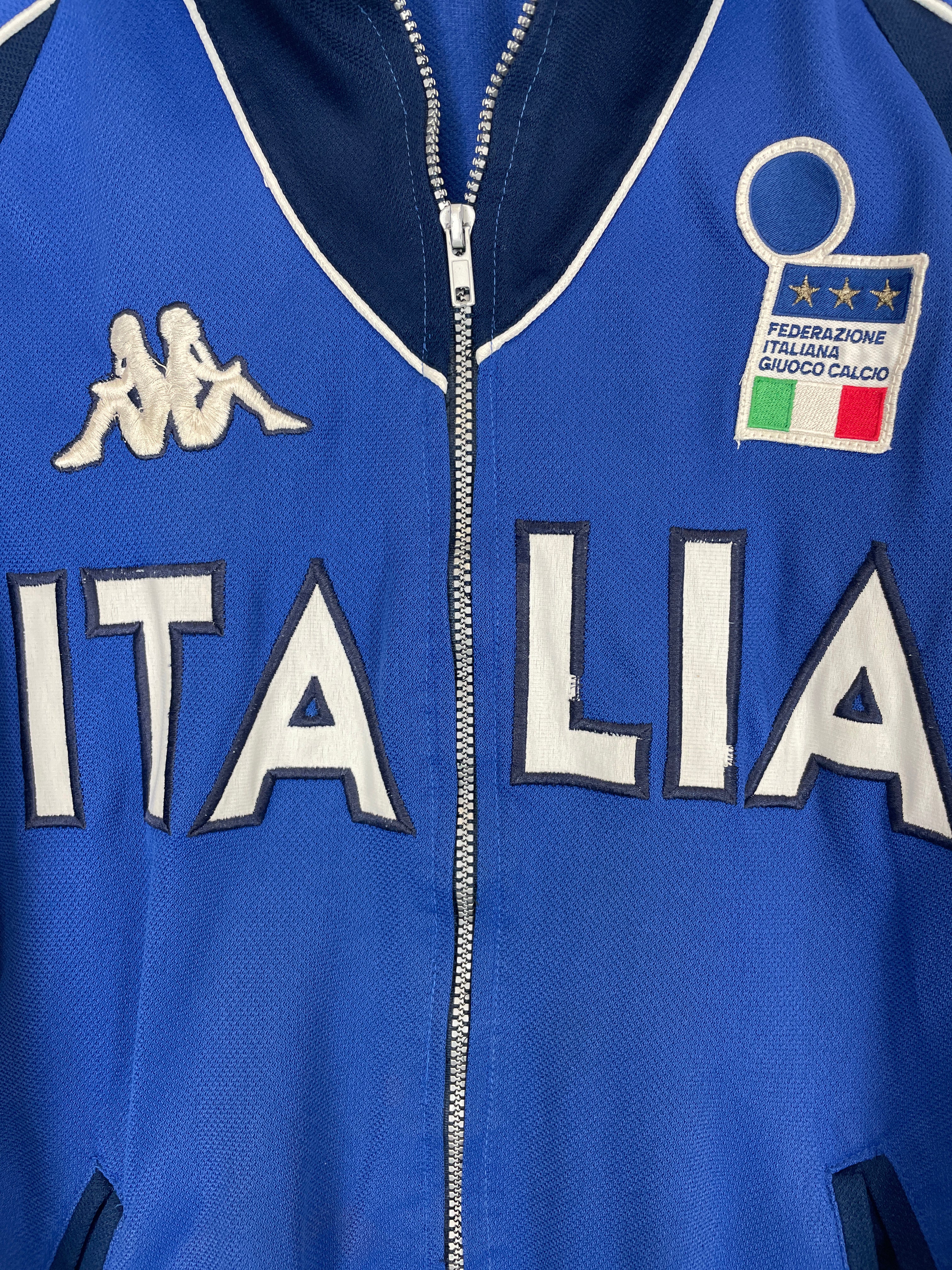 Shop 2000/01 ITALY TRACK JACKET (XL) KAPPA, classic football shirts, vintage football shirts & retro soccer jerseys at Cult Kits