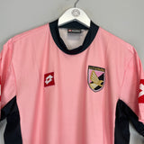 Shop 2004/05 PALERMO *BNWT WITH DEFECTS* HOME SHIRT (XL) LOTTO, classic football shirts, vintage football shirts & retro soccer jerseys at Cult Kits
