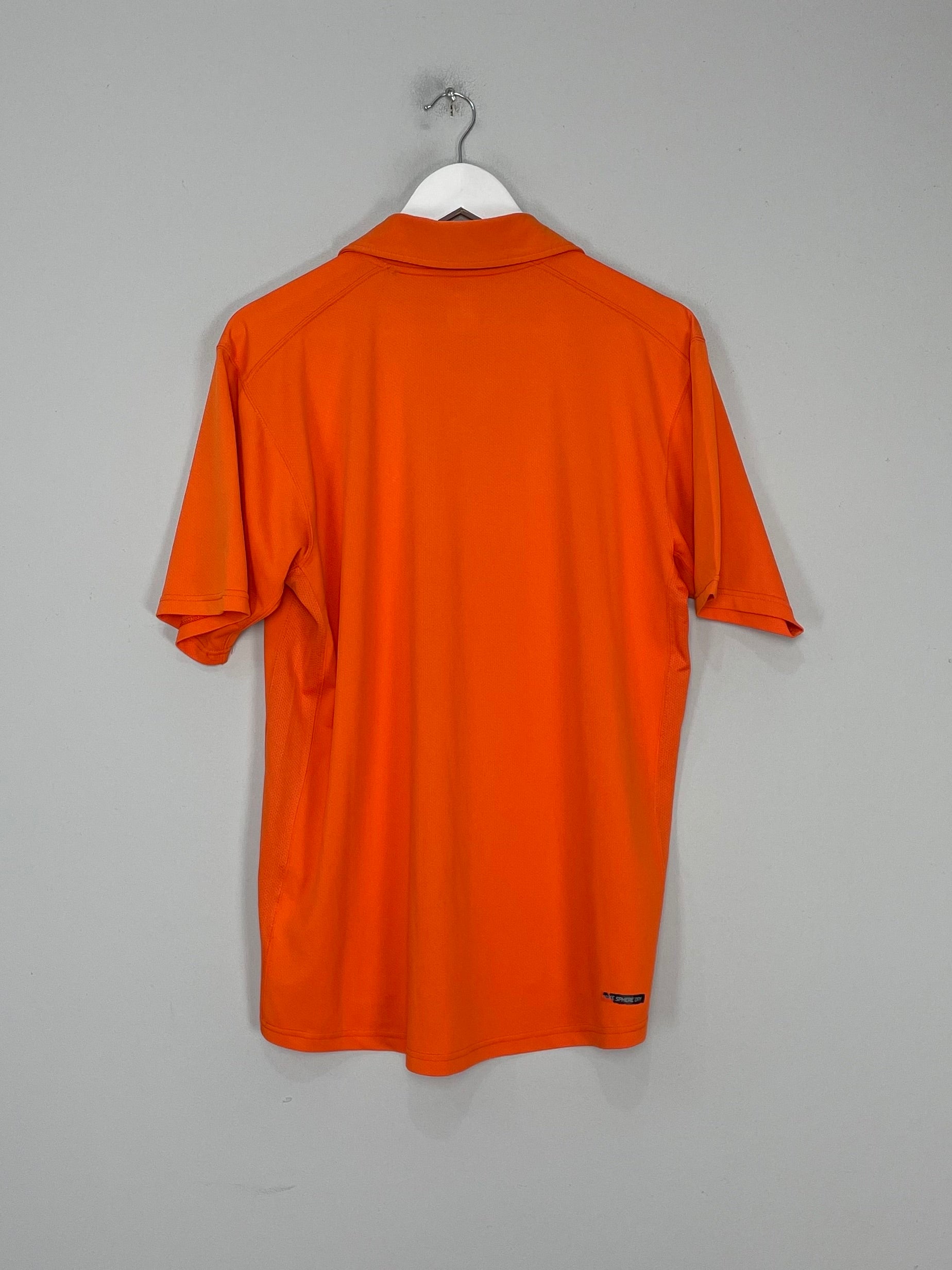 Shop 2006/07 NETHERLANDS HOME SHIRT (L) NIKE, classic football shirts, vintage football shirts & retro soccer jerseys at Cult Kits