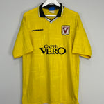 Shop 1999/00 VICENZA THIRD SHIRT (XL) UMBRO, classic football shirts, vintage football shirts & retro soccer jerseys at Cult Kits