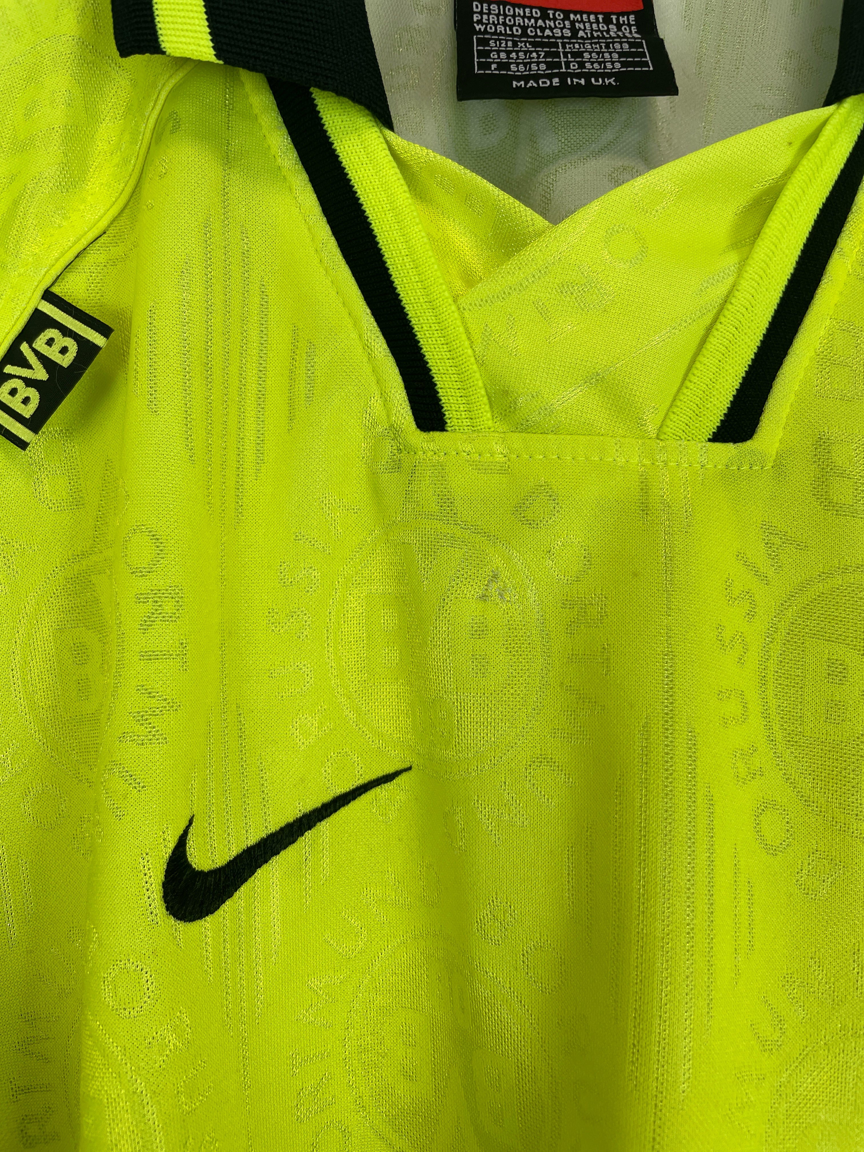 Shop 1996/97 DORTMUND HOME SHIRT (XL) NIKE, classic football shirts, vintage football shirts & retro soccer jerseys at Cult Kits