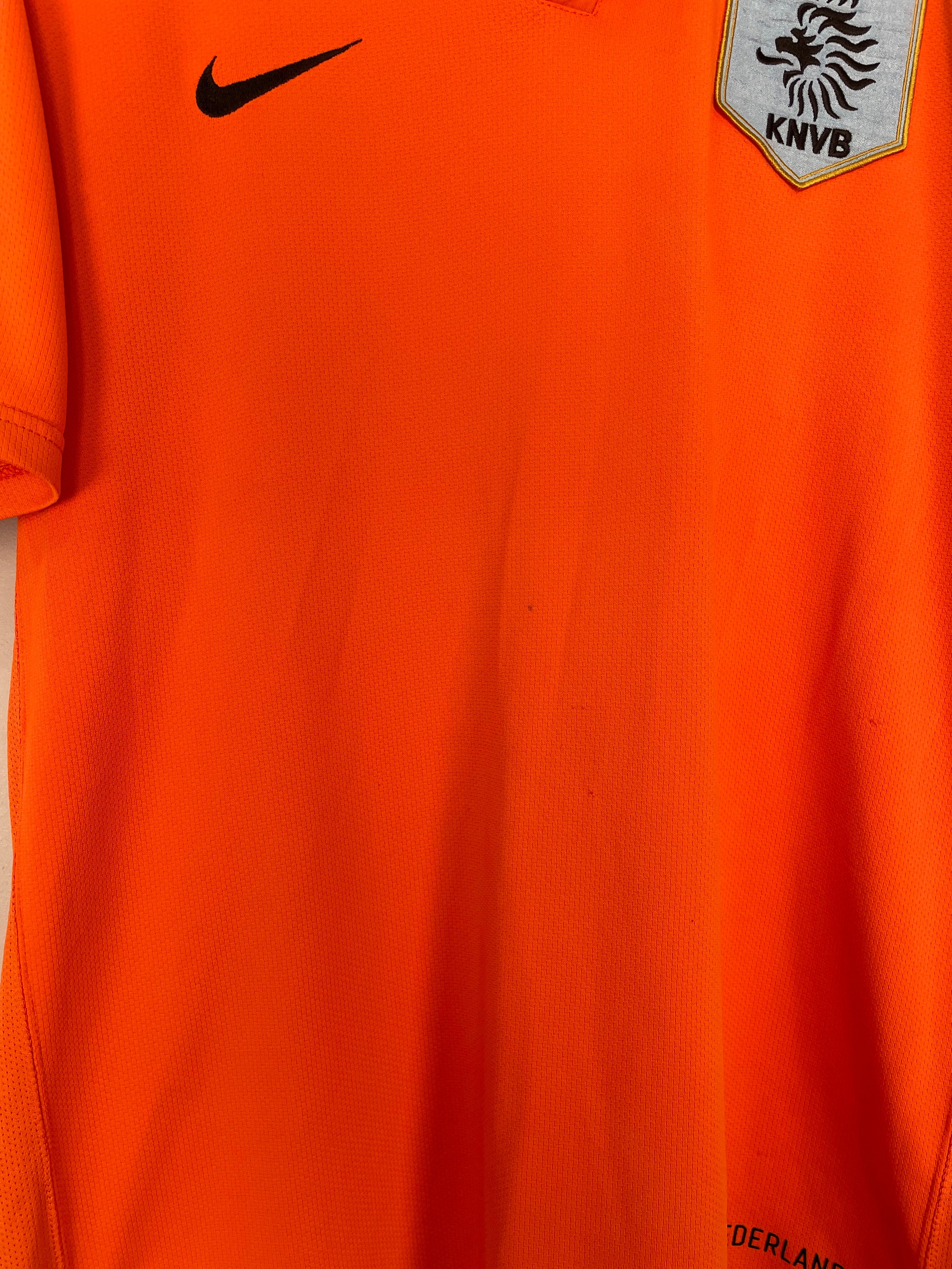 Shop 2006/08 NETHERLANDS HOME SHIRT (M) NIKE, classic football shirts, vintage football shirts & retro soccer jerseys at Cult Kits