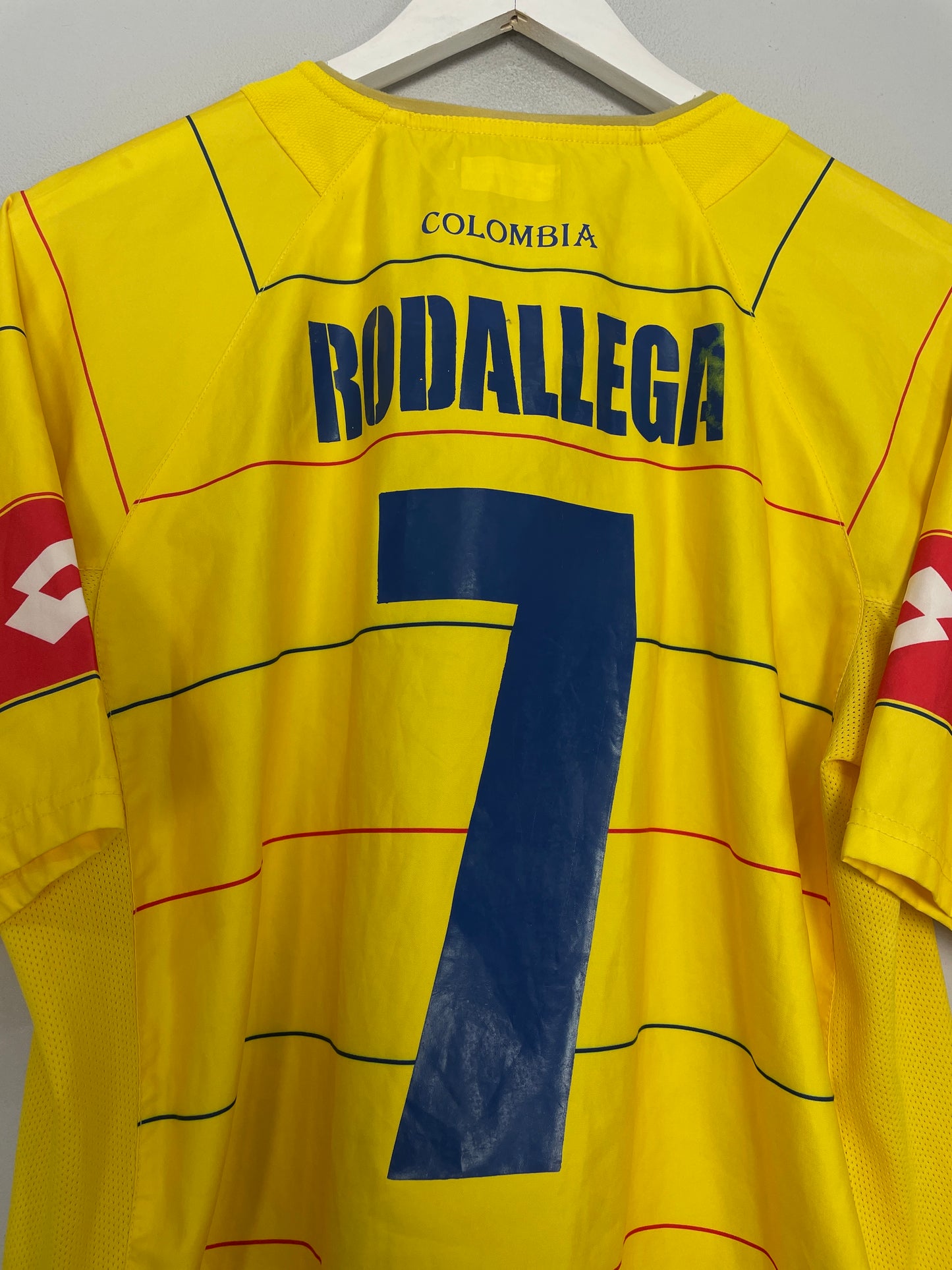 2004/06 COLOMBIA RODALLEGA #7 HOME SHIRT (L) LOTTO