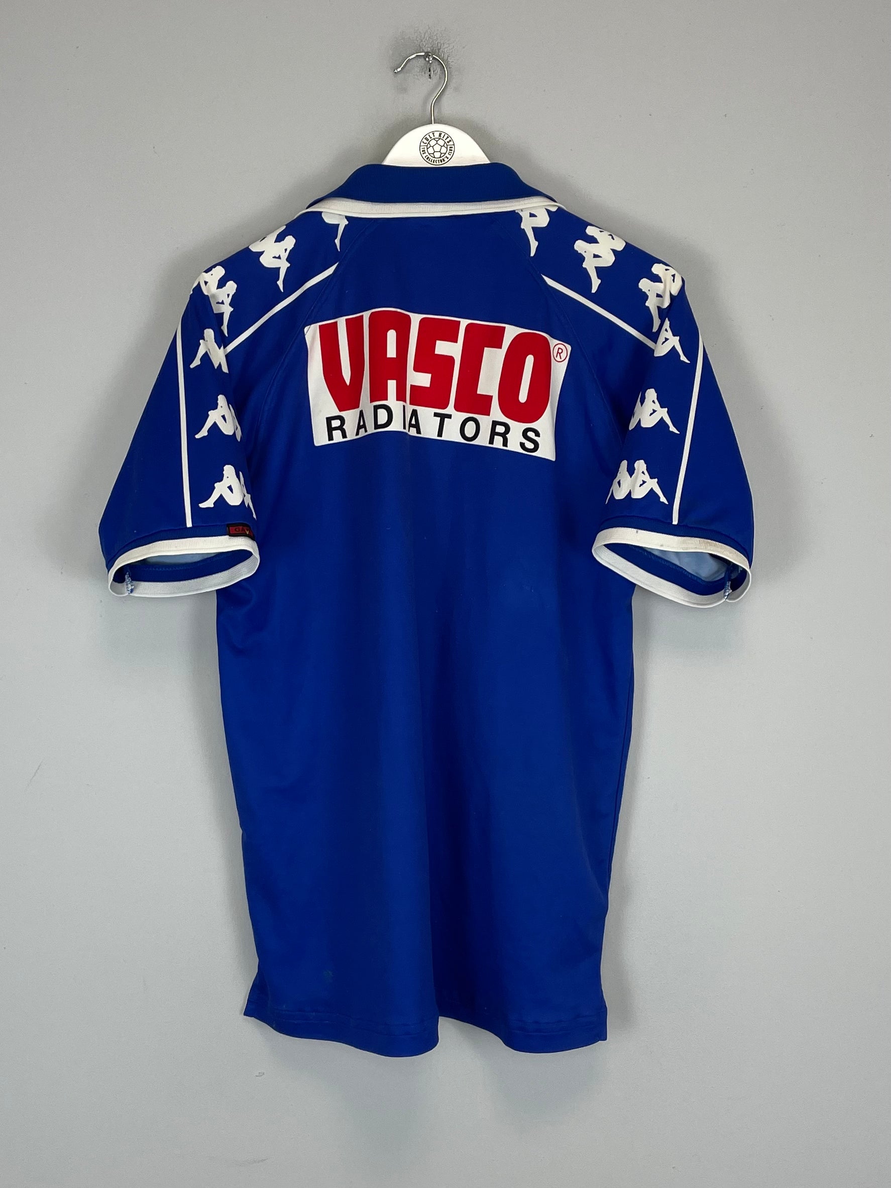 Shop 1999/00 GENK HOME SHIRT (L) KAPPA, classic football shirts, vintage football shirts & retro soccer jerseys at Cult Kits