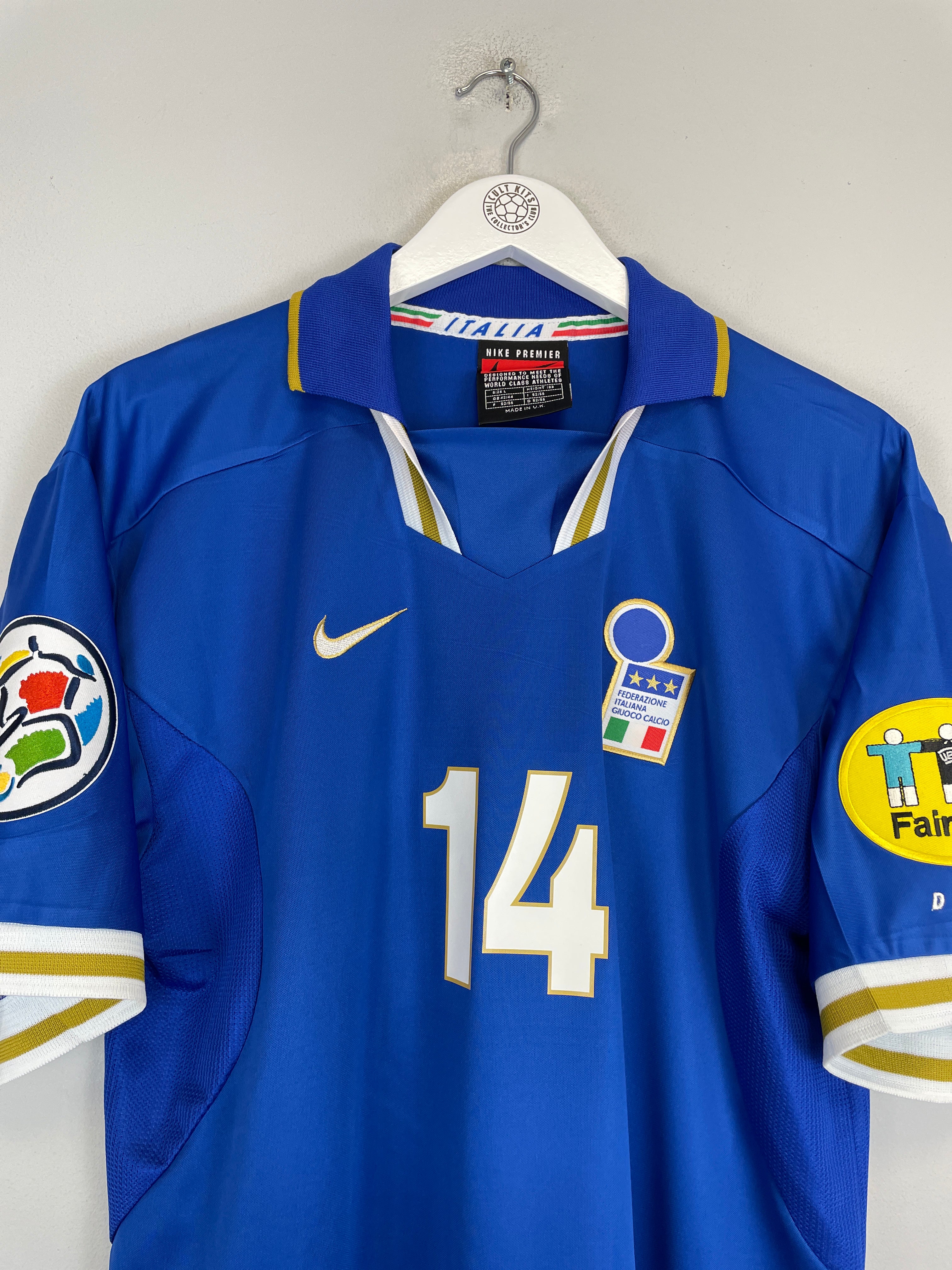 Shop 1996/97 ITALY DEL PIERO #14 HOME SHIRT (L) NIKE, classic football shirts, vintage football shirts & retro soccer jerseys at Cult Kits